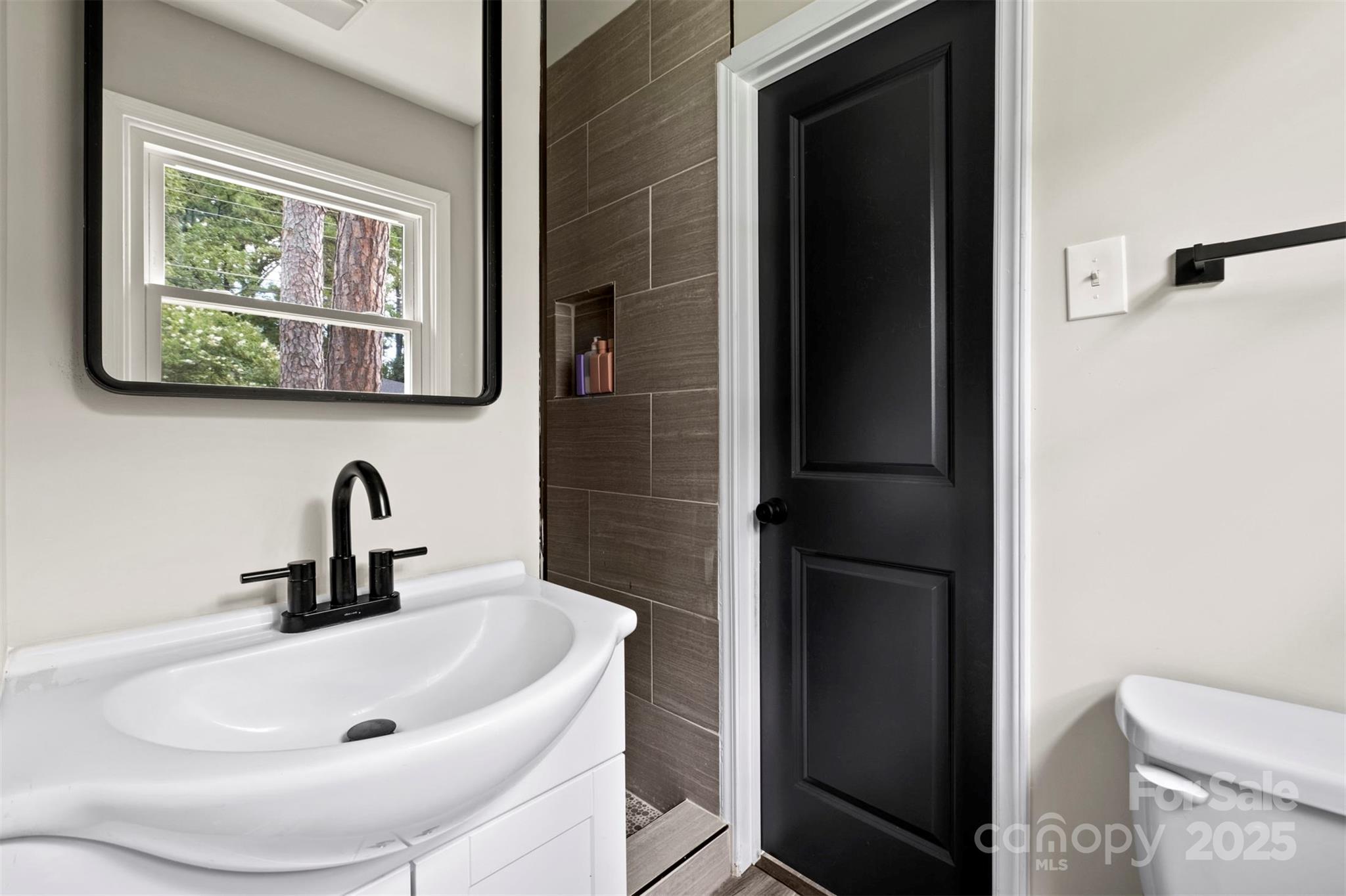 5442 Kinsale Lane Property Photo 15