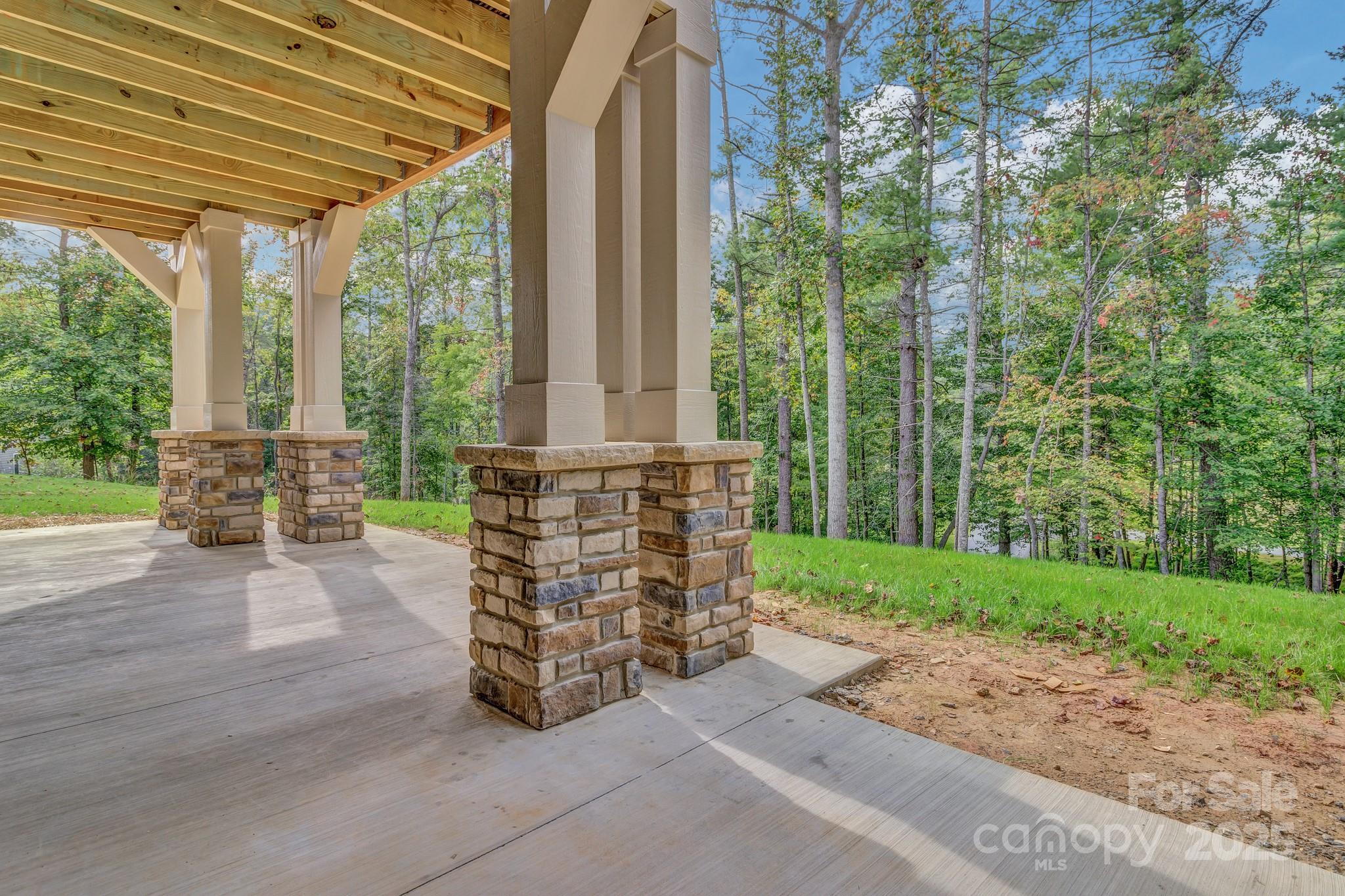 926 Settlers Trail Property Photo 47