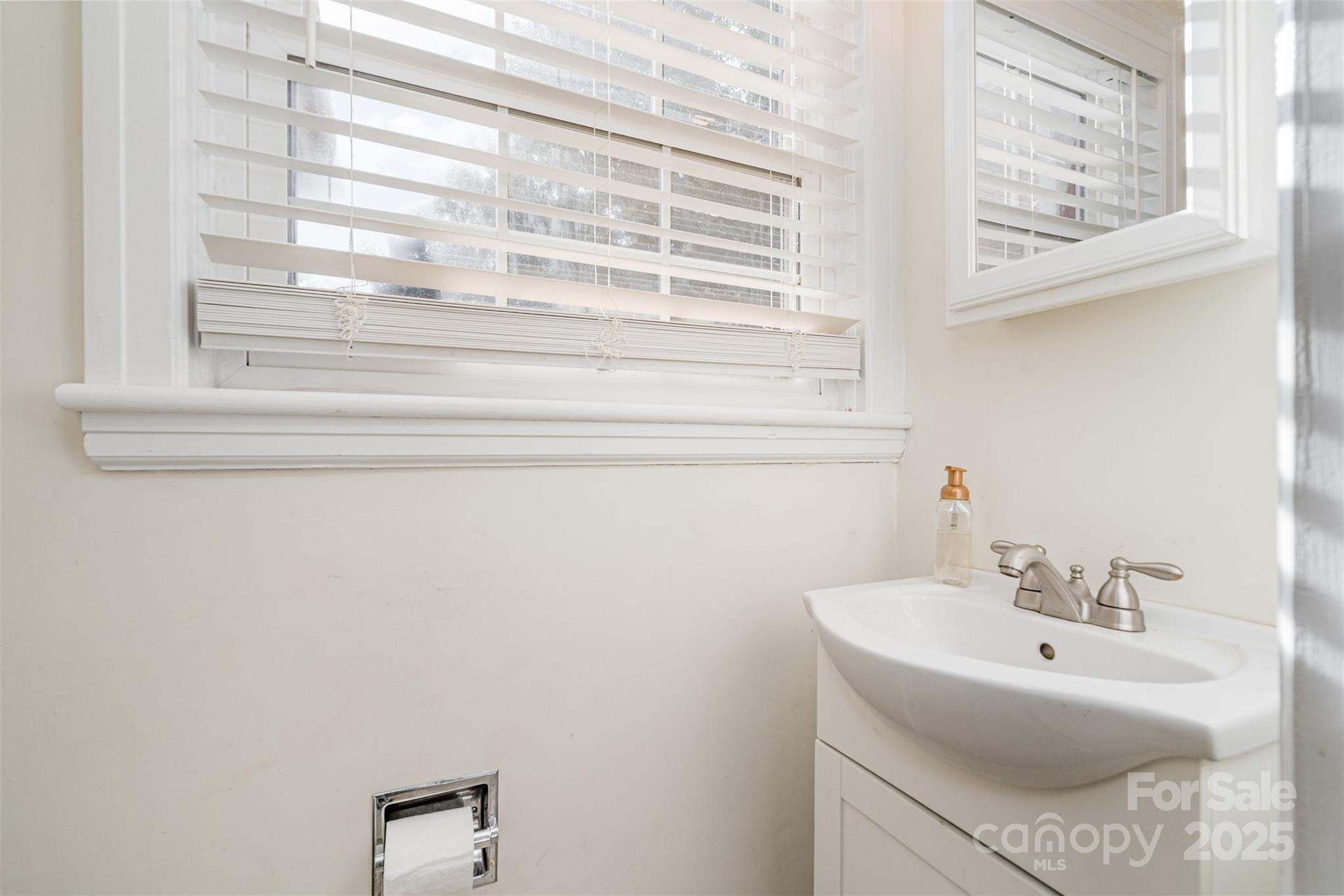 2135 Nc 152 Highway Property Photo 14