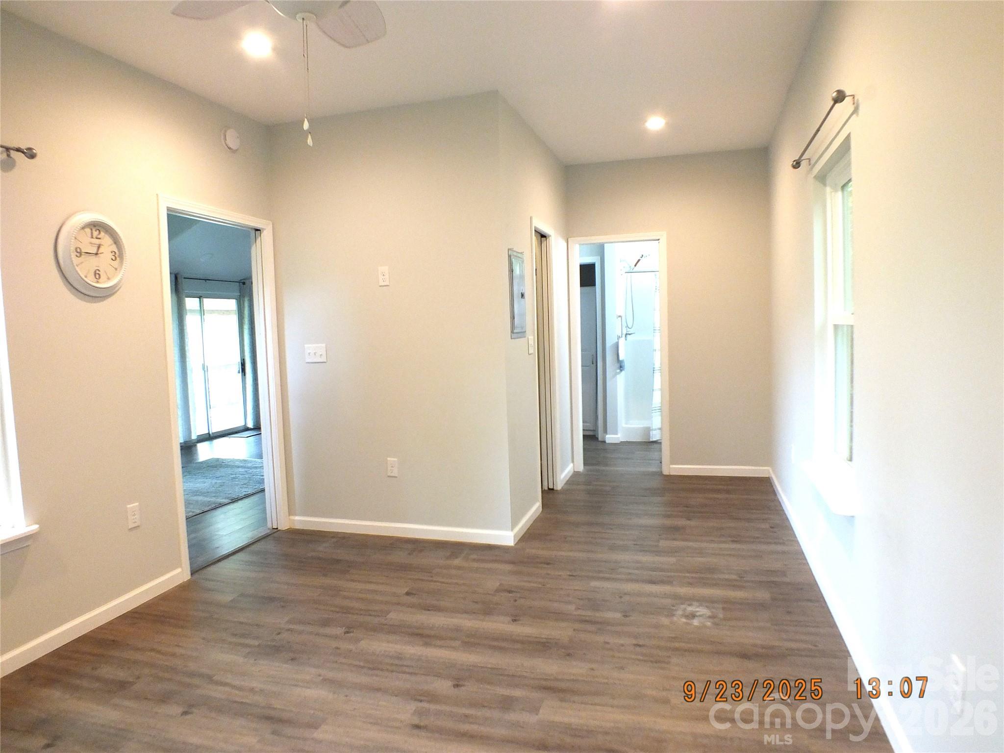 408 Whispering Winds Road Property Photo 12
