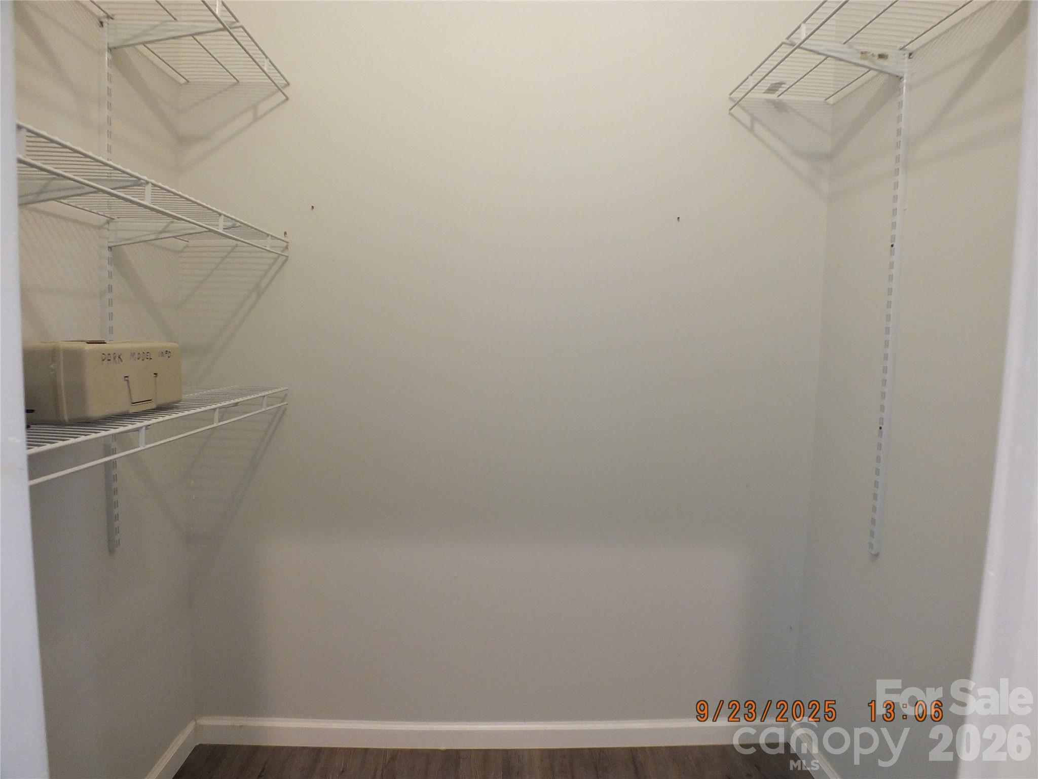 408 Whispering Winds Road Property Photo 14