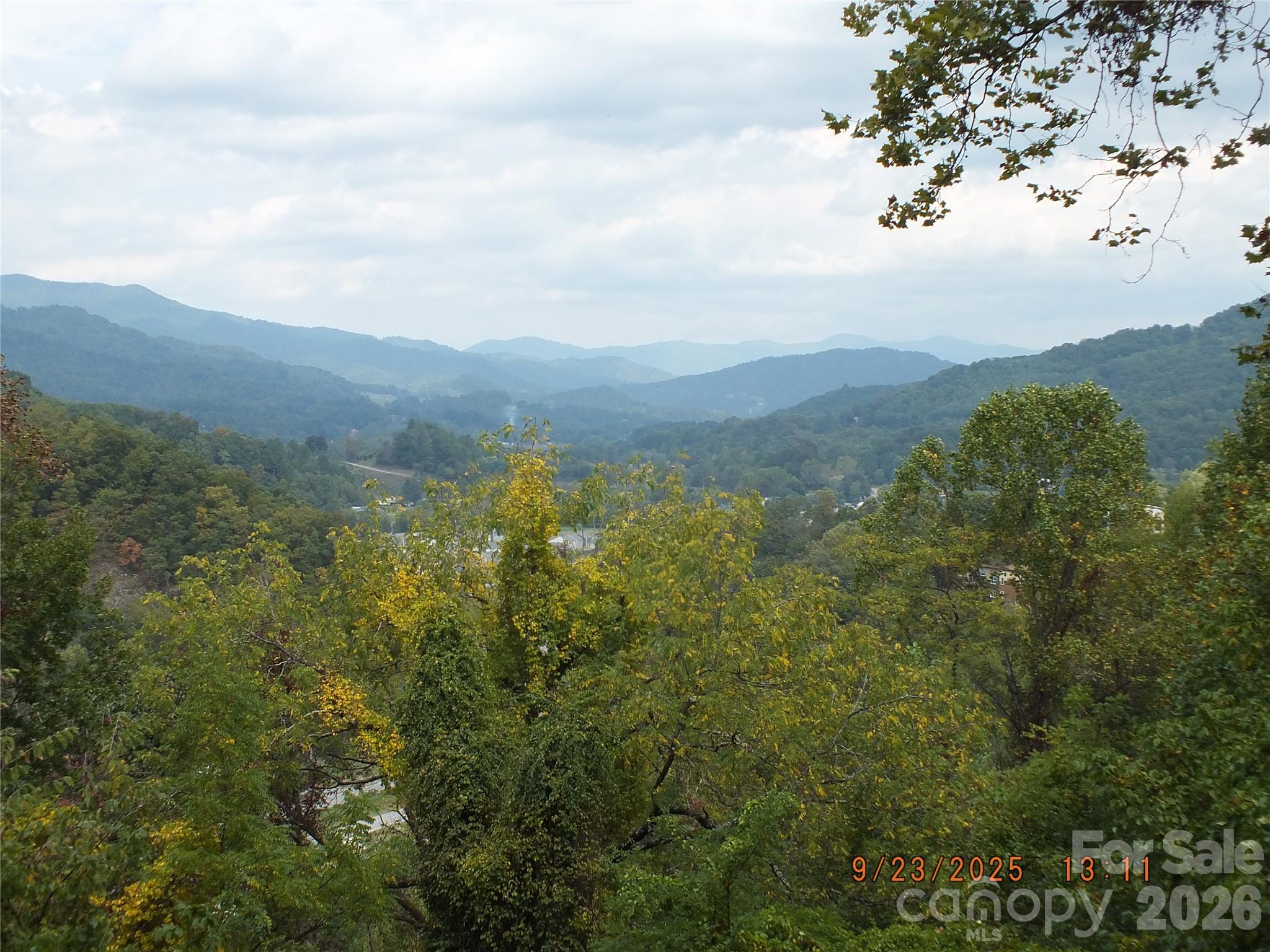 408 Whispering Winds Road Property Photo 32