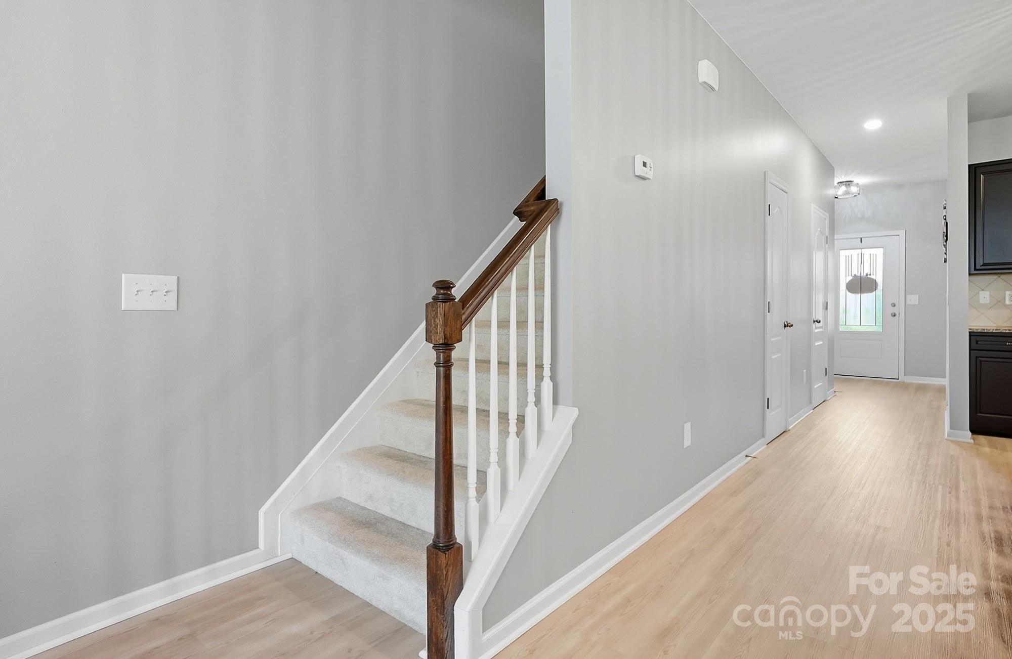 3033 Honeylocust Lane Property Photo 20