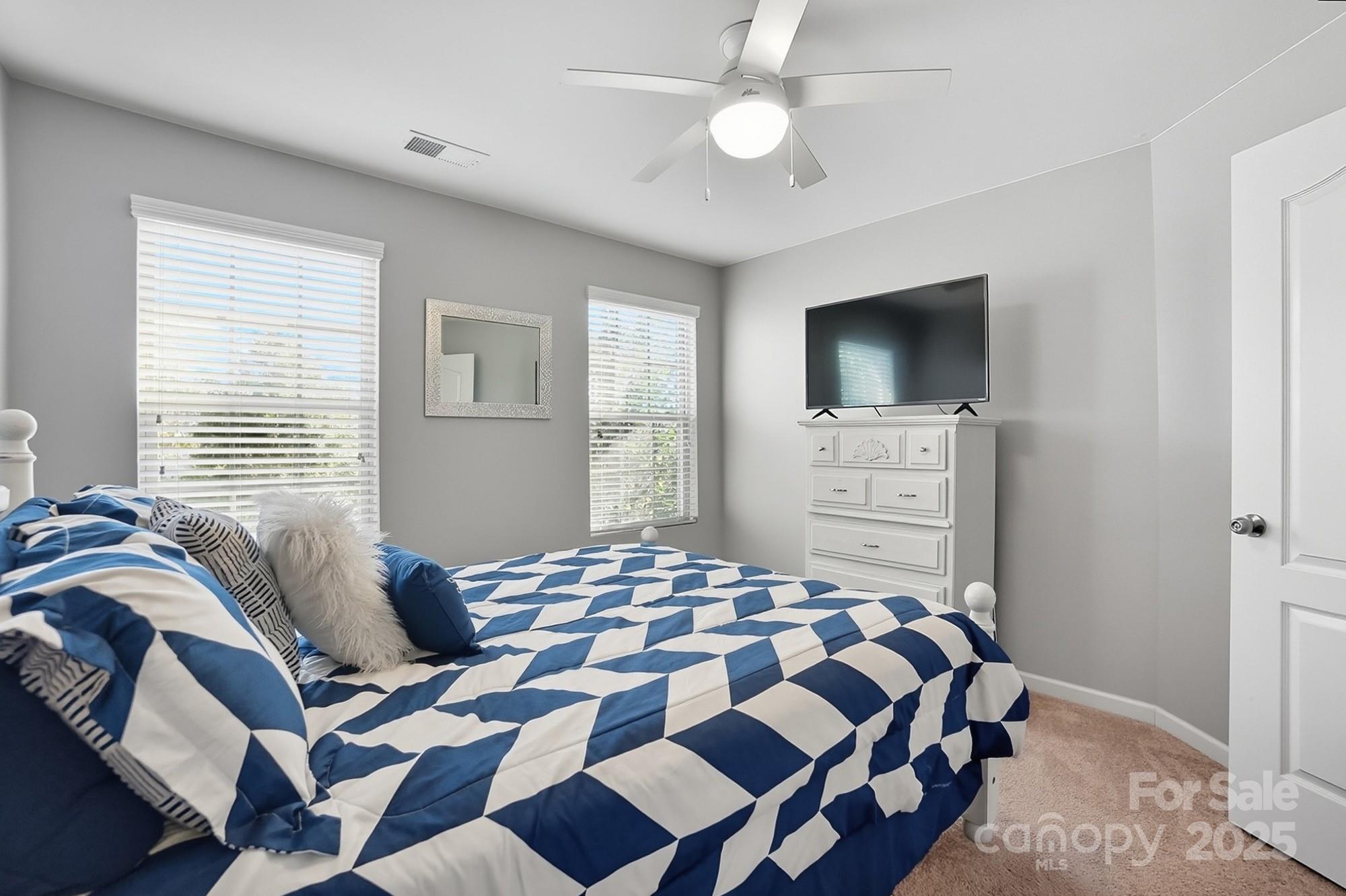 3033 Honeylocust Lane Property Photo 30