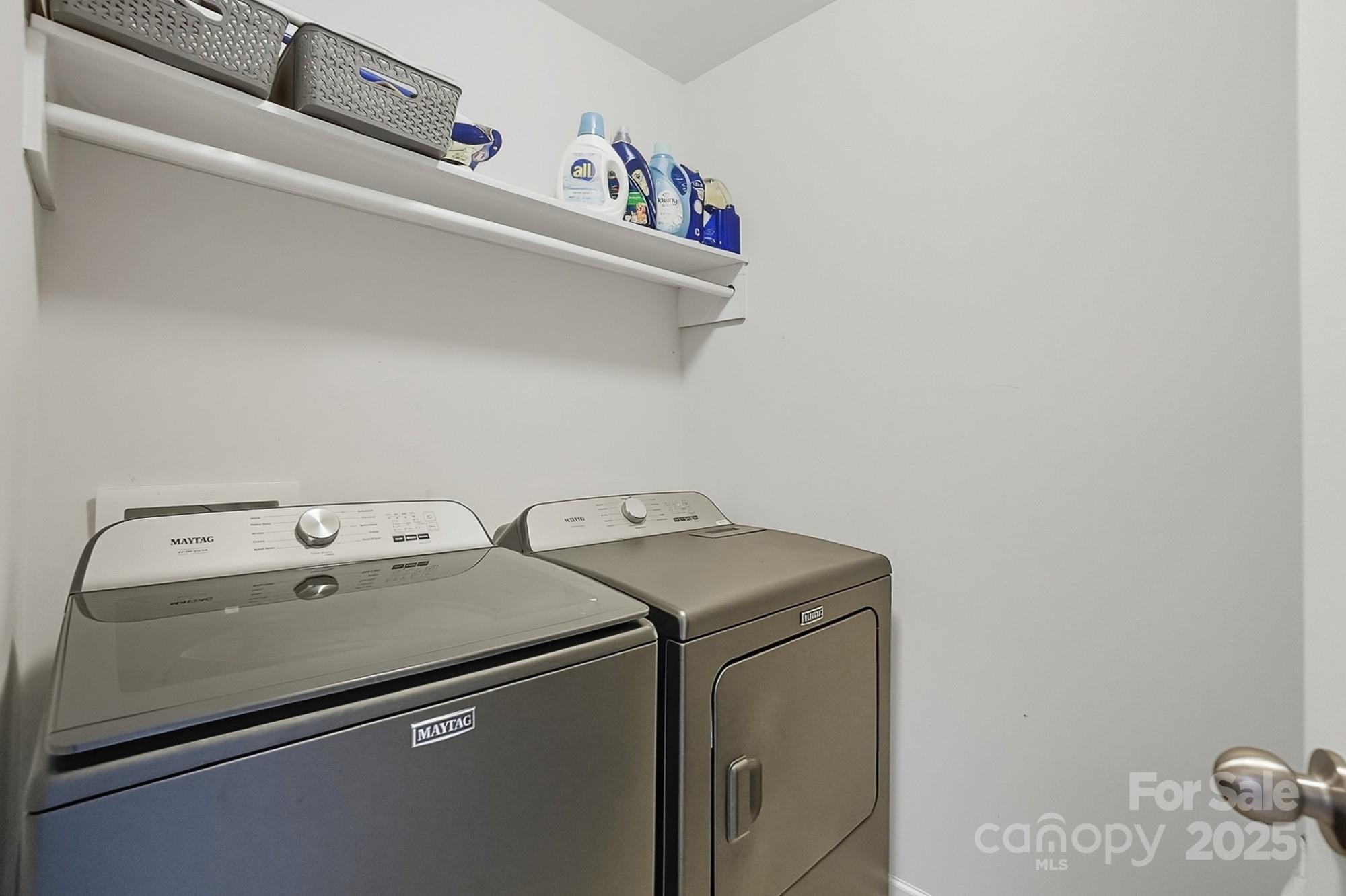 3033 Honeylocust Lane Property Photo 35