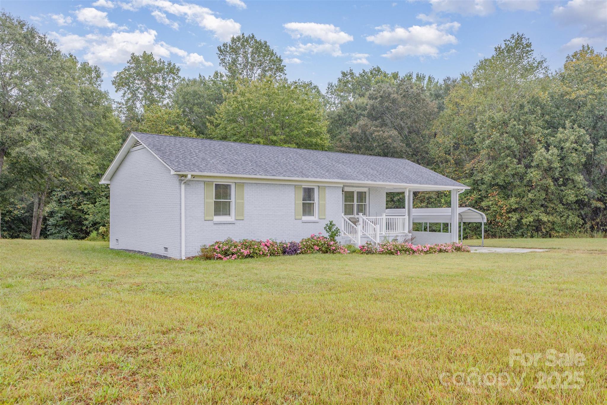 1310 Love Road Property Photo 1