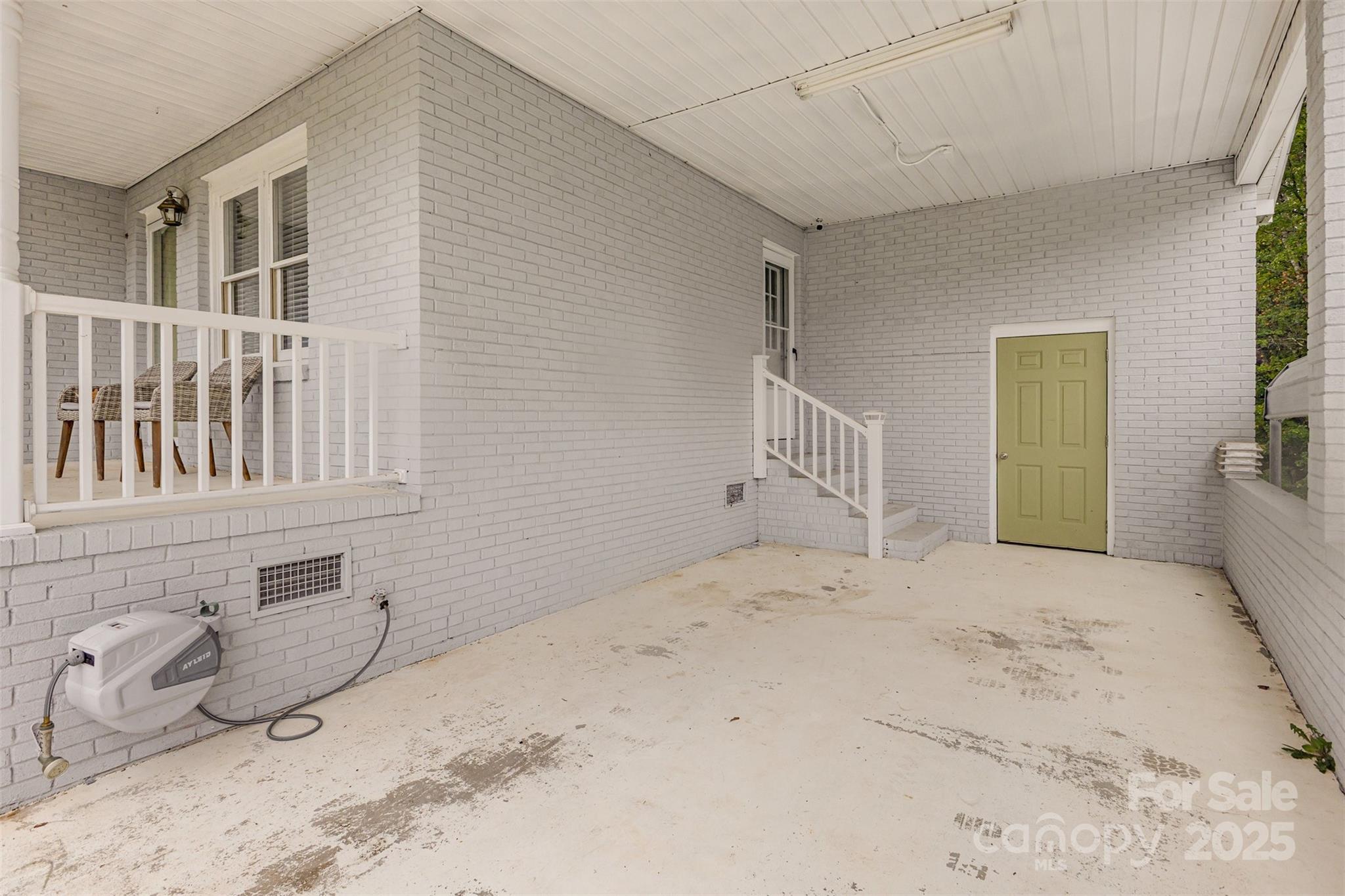 1310 Love Road Property Photo 5