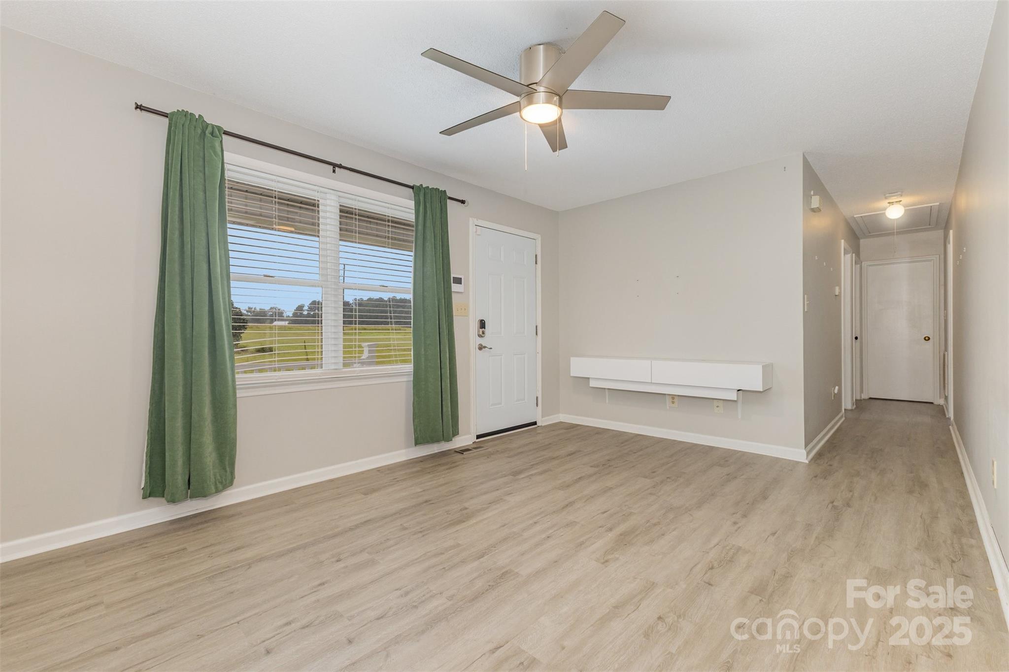 1310 Love Road Property Photo 6