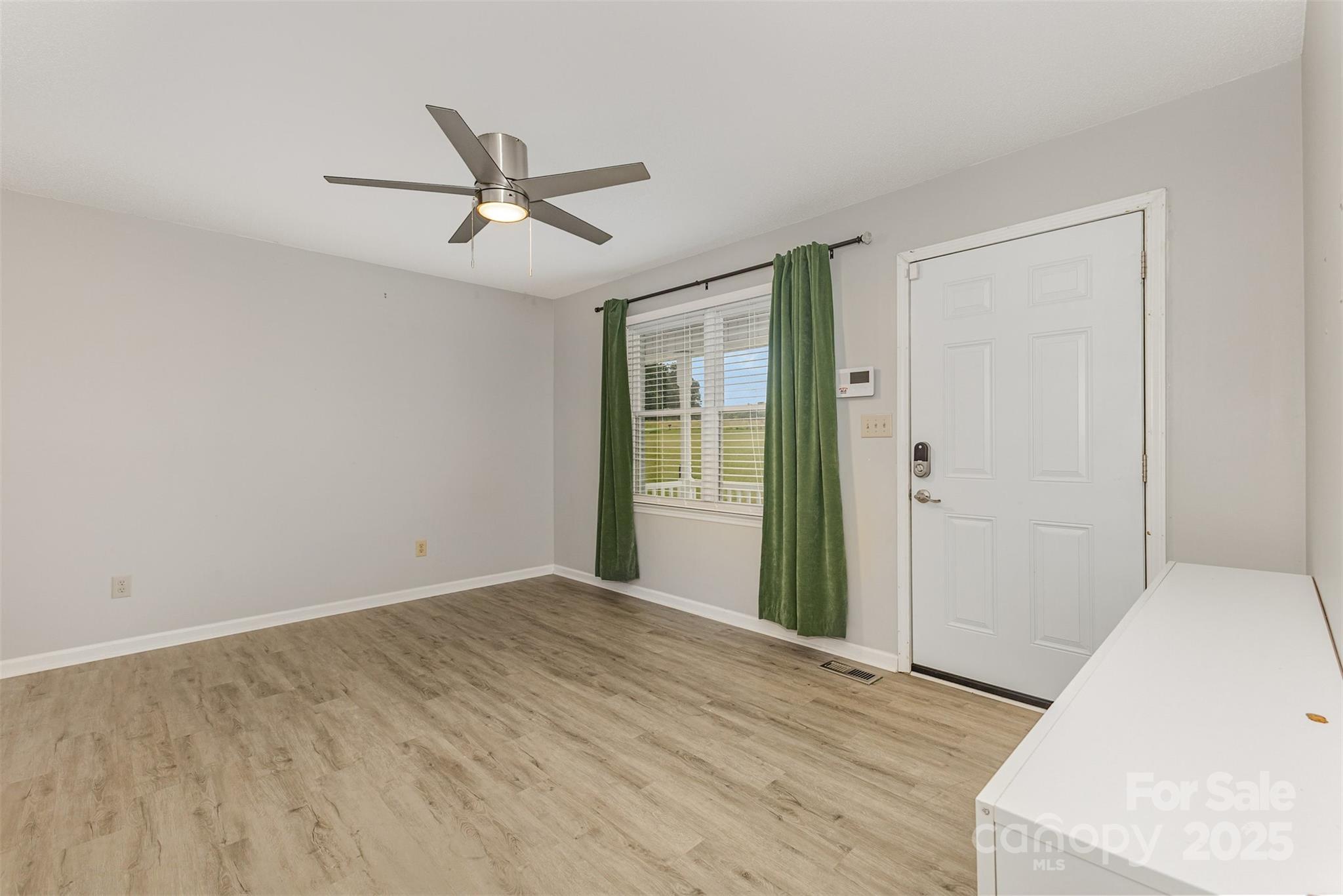 1310 Love Road Property Photo 7