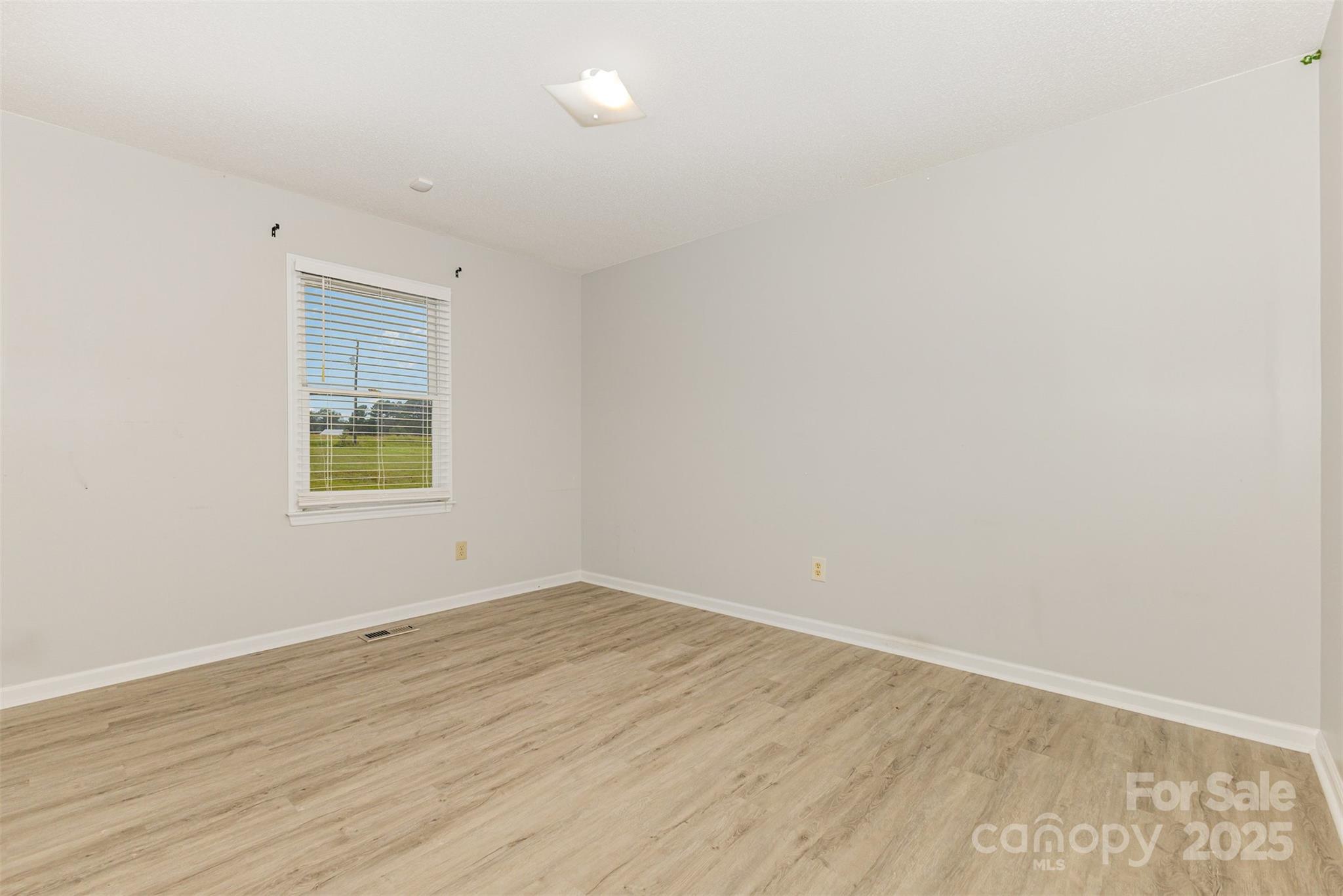 1310 Love Road Property Photo 15