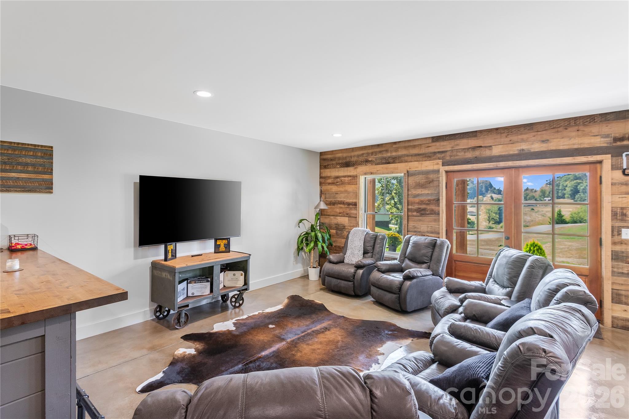 100 Kinloch Lane Property Photo 27