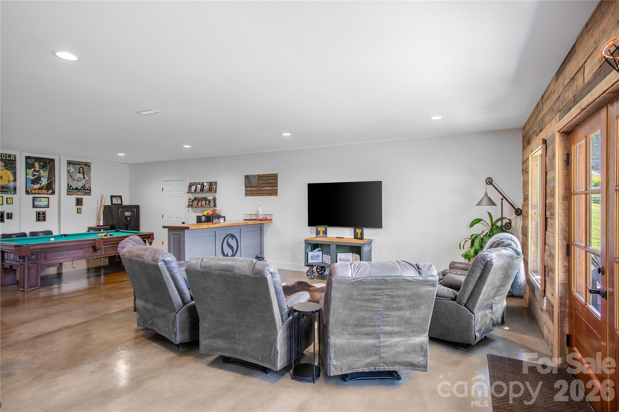 100 Kinloch Lane Property Photo 28