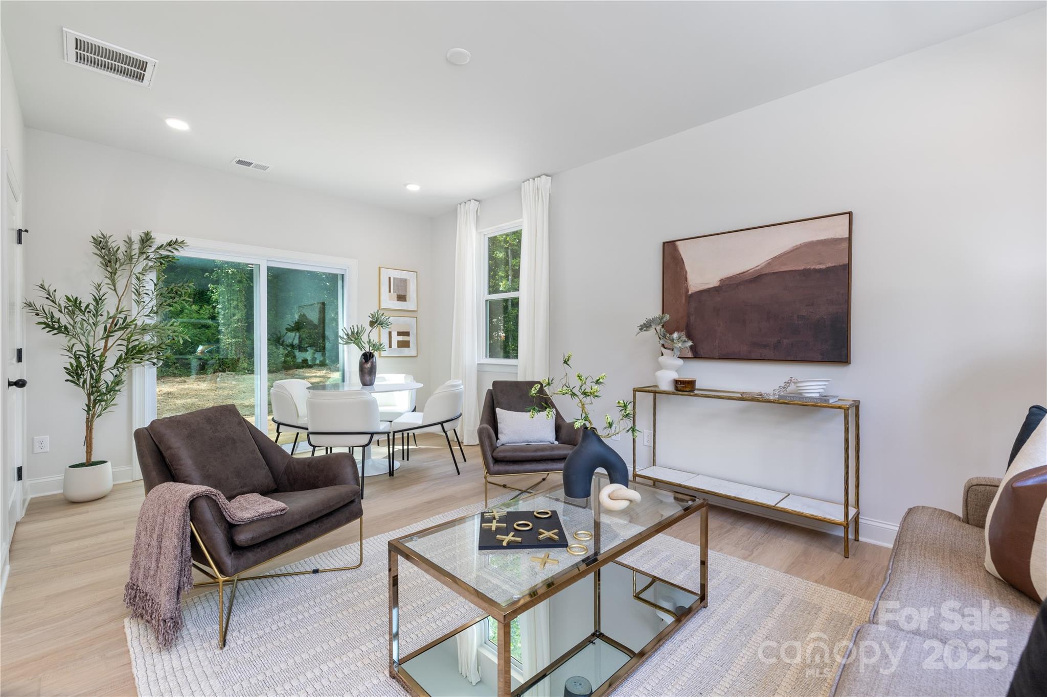 405 Winston Avenue Property Photo 5