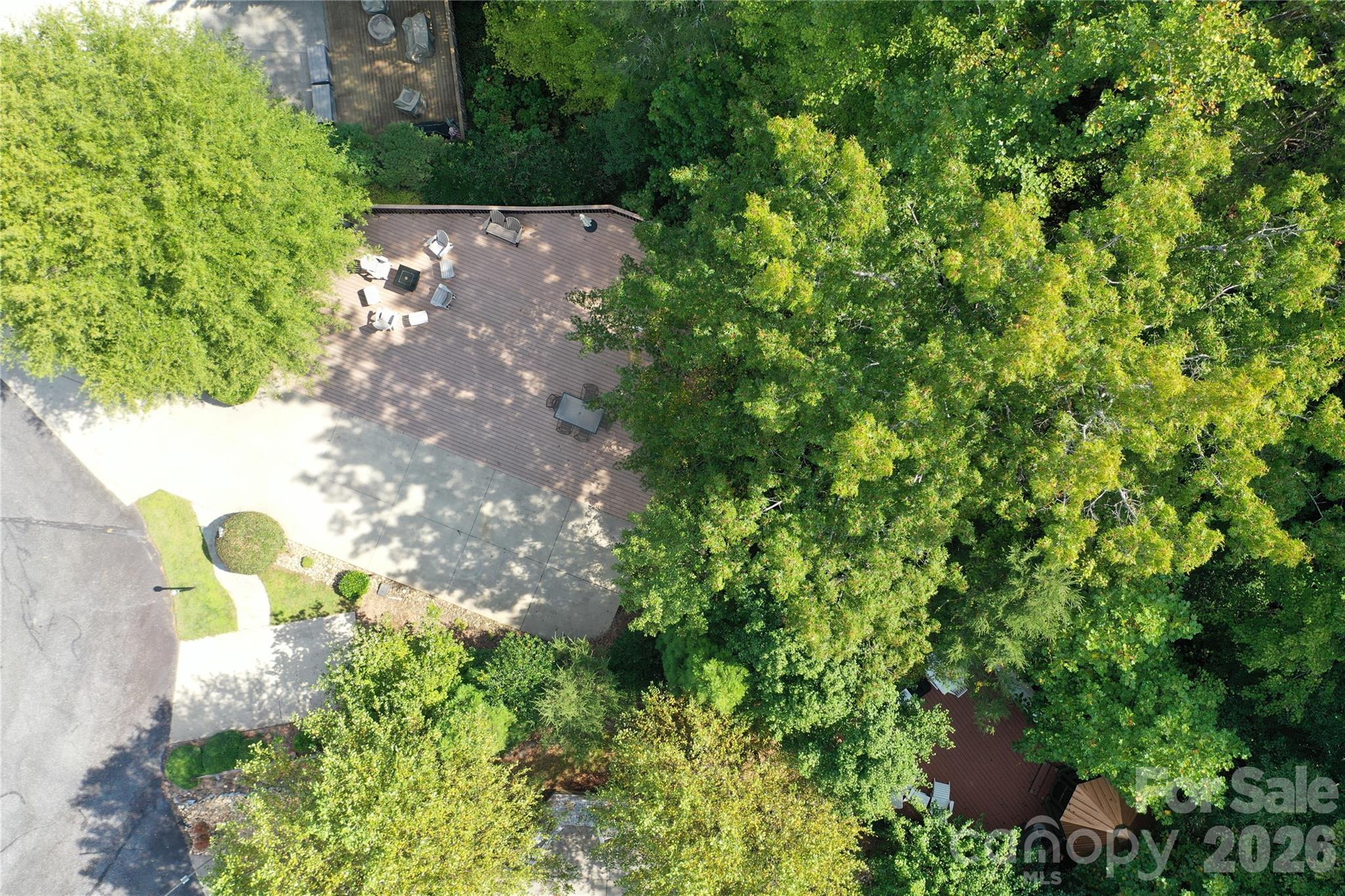 133 Cornell Circle Property Photo 12