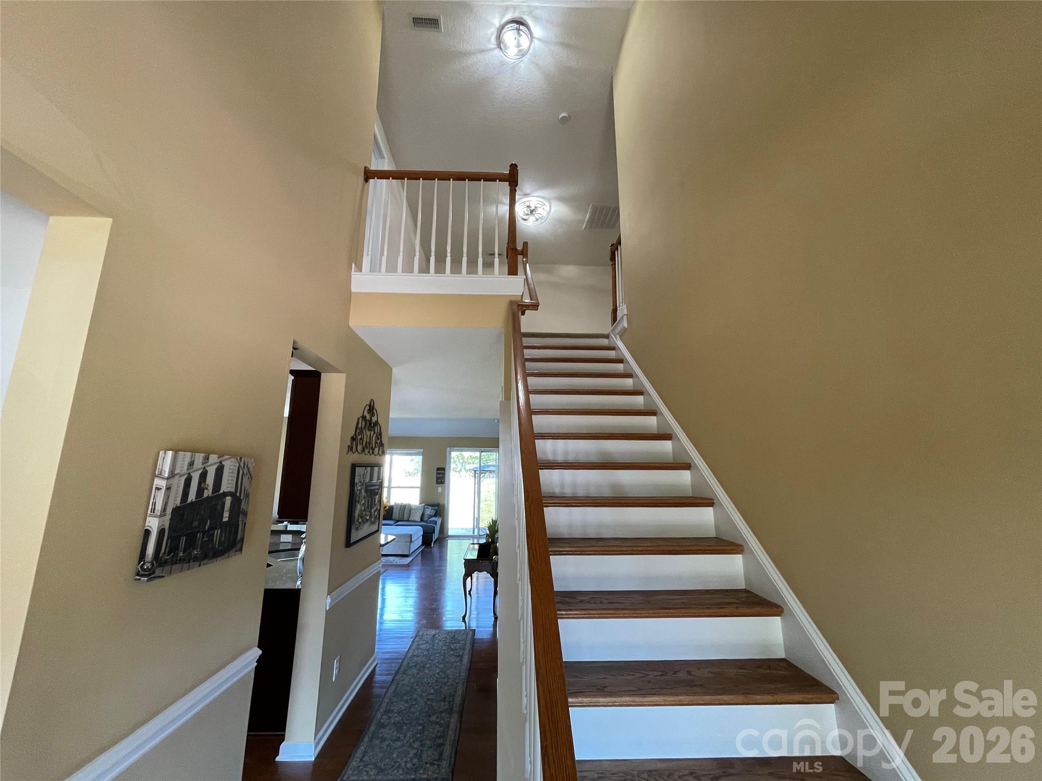 308 Tall Wheat Lane Property Photo 4