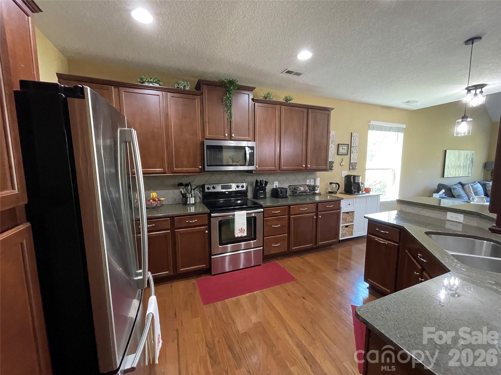 308 Tall Wheat Lane Property Photo 10