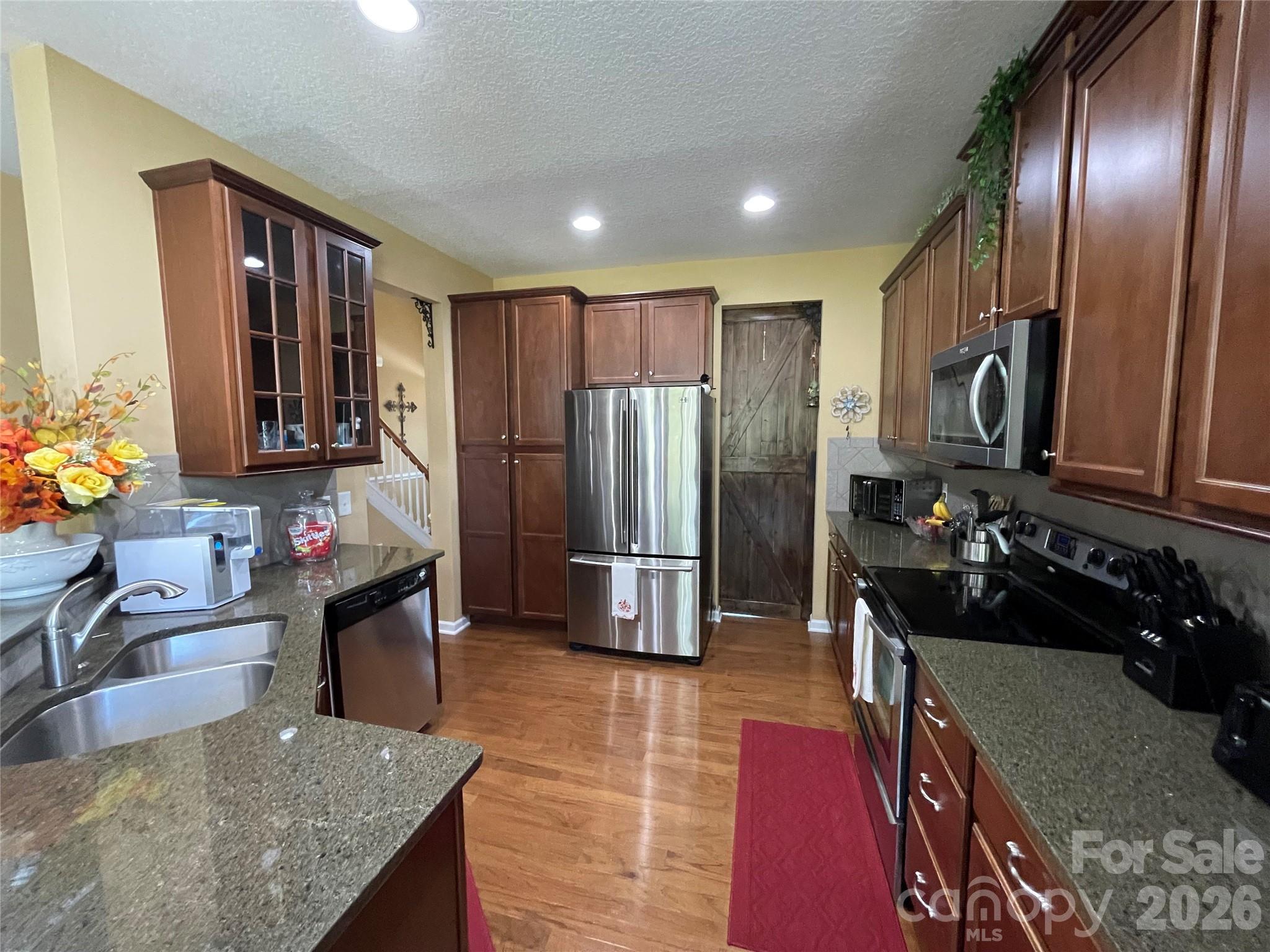 308 Tall Wheat Lane Property Photo 11