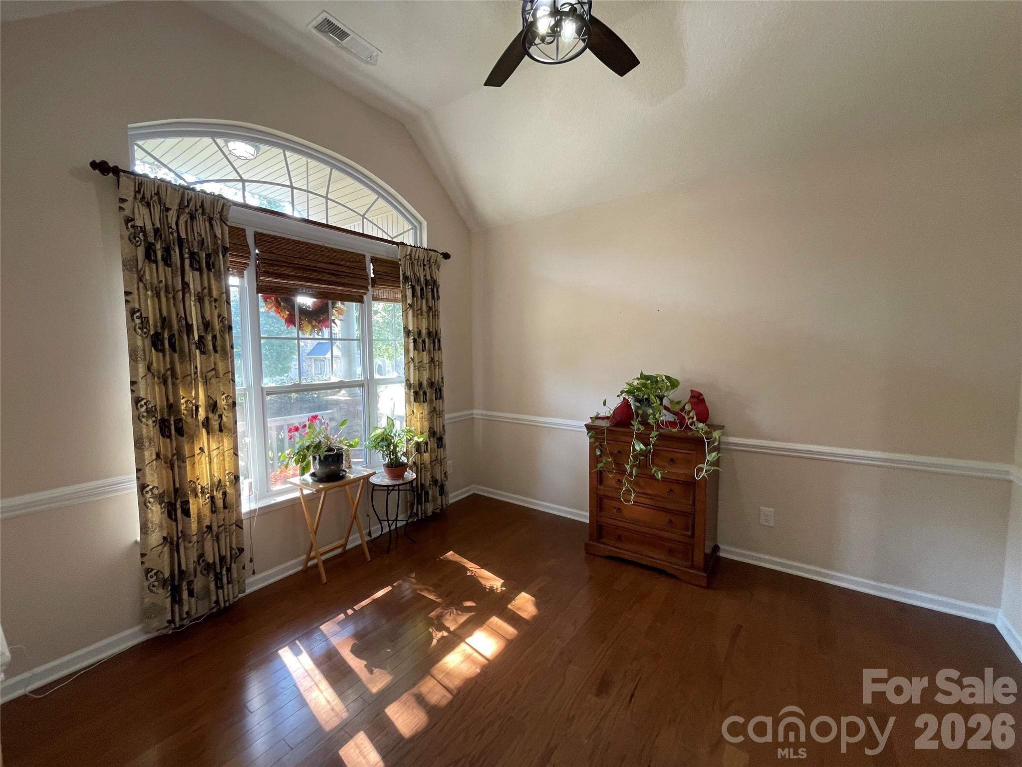 308 Tall Wheat Lane Property Photo 13