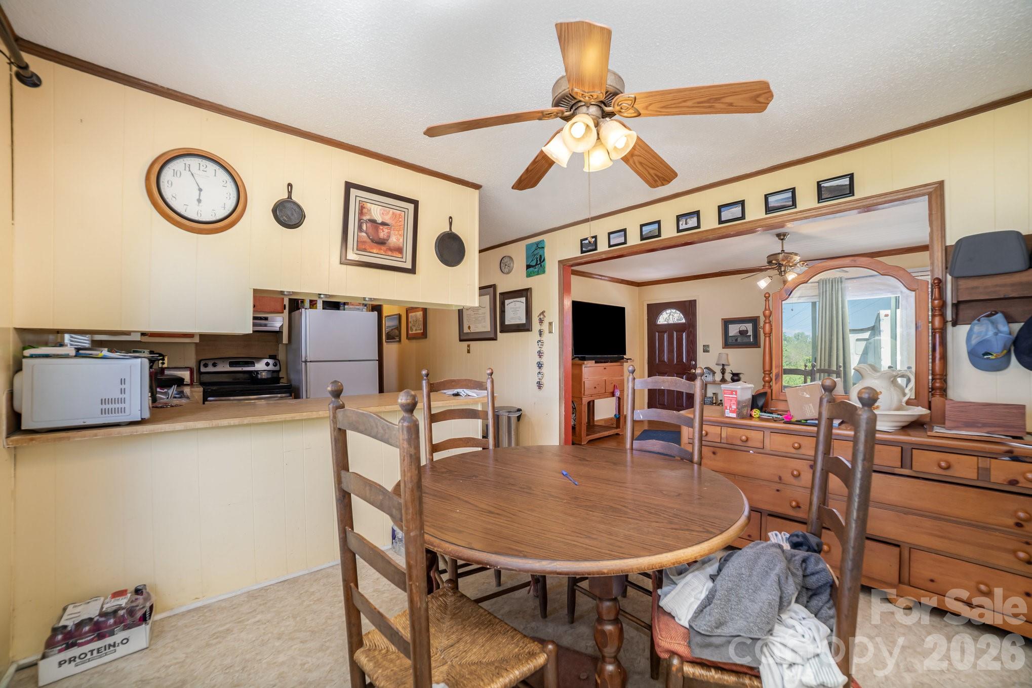 801 Windwood Drive Property Photo 10