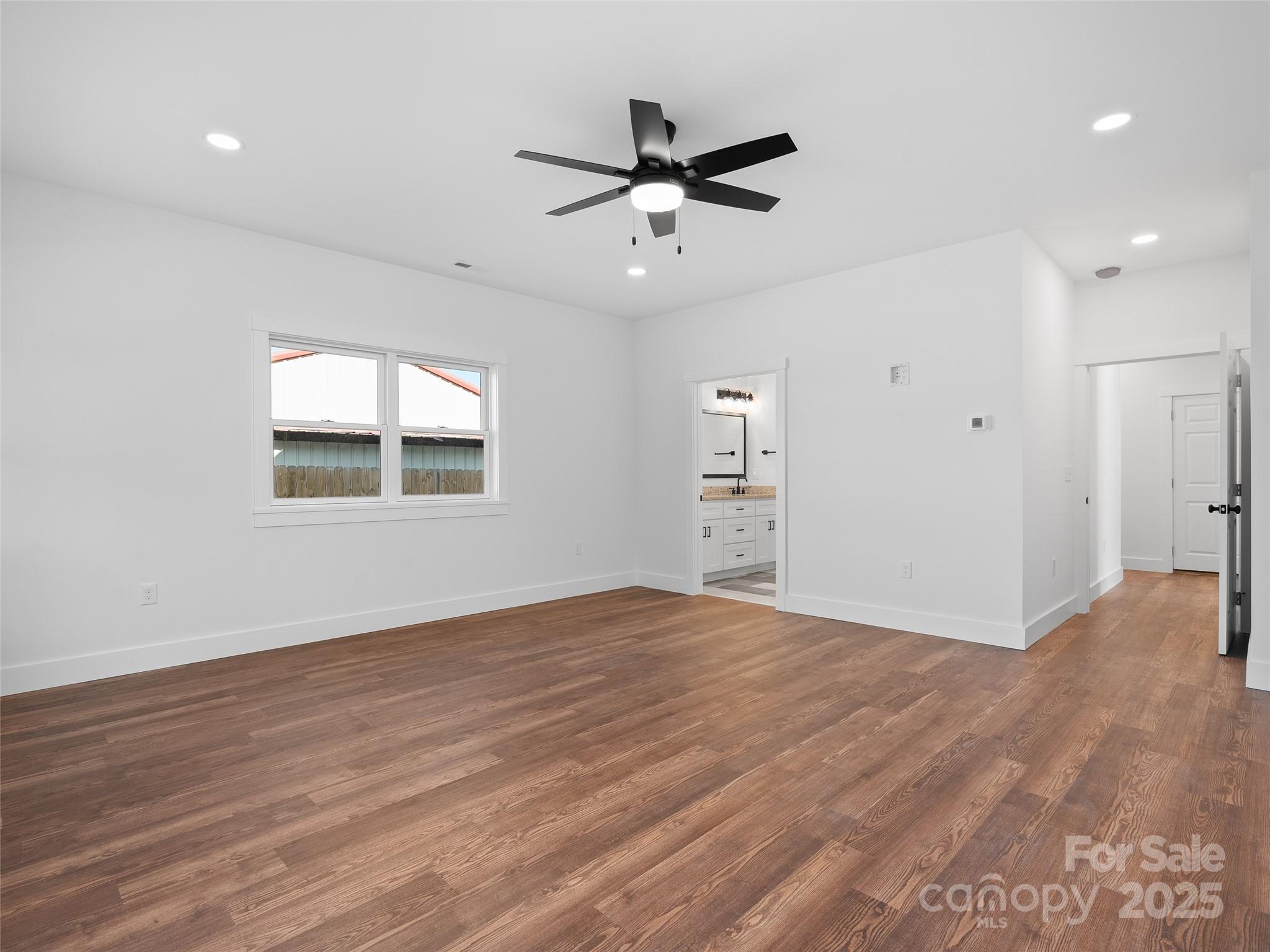 11 Riemar Lane Property Photo 12