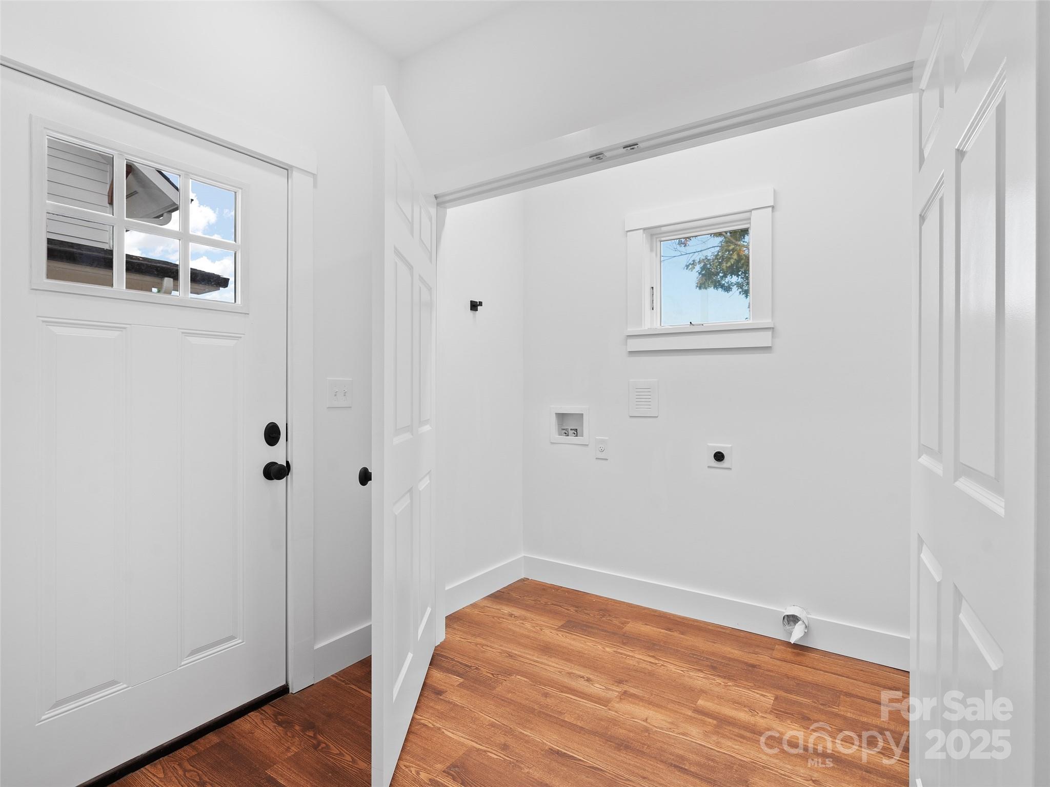15 Riemar Lane Property Photo 16