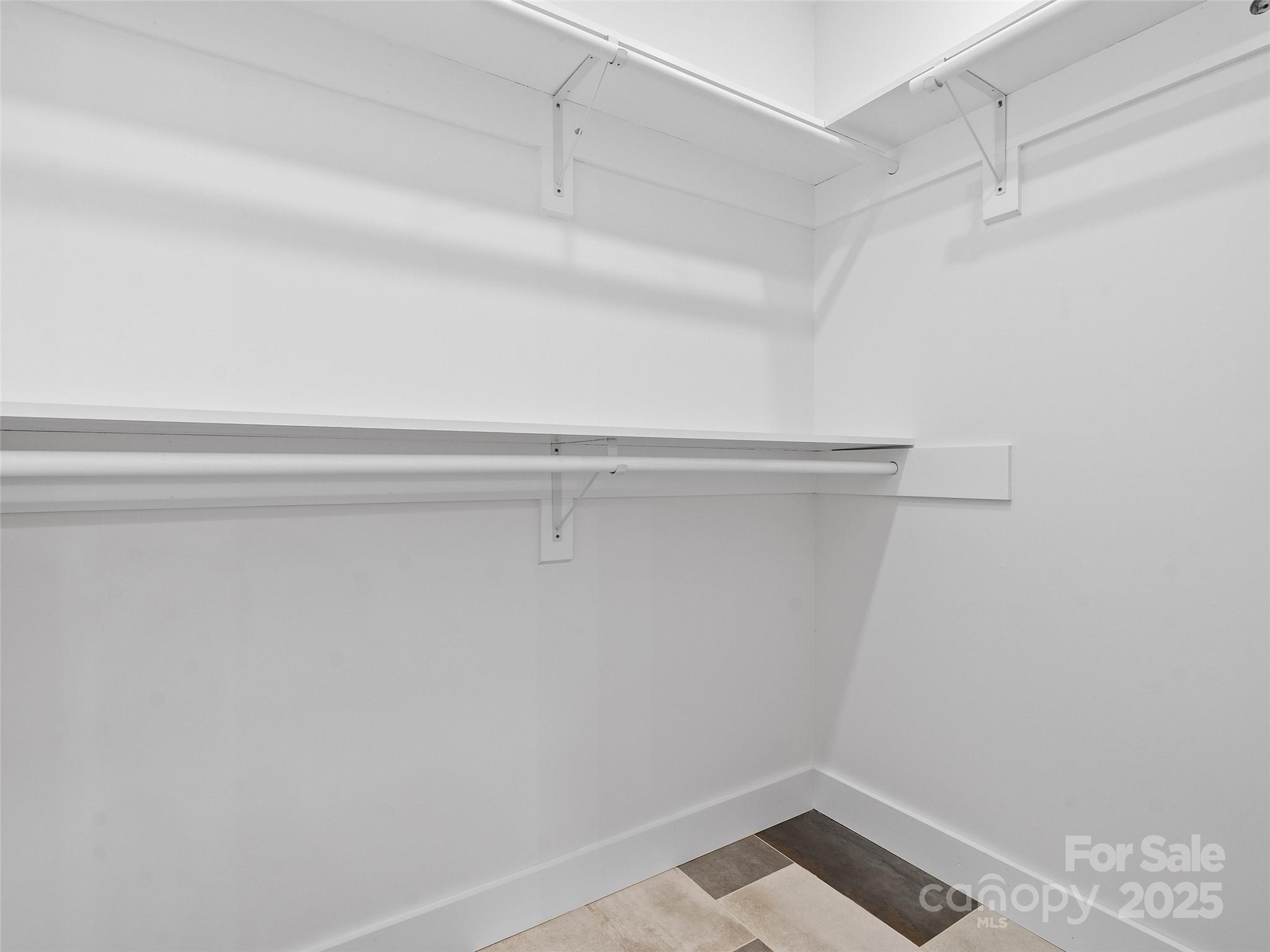 15 Riemar Lane Property Photo 21