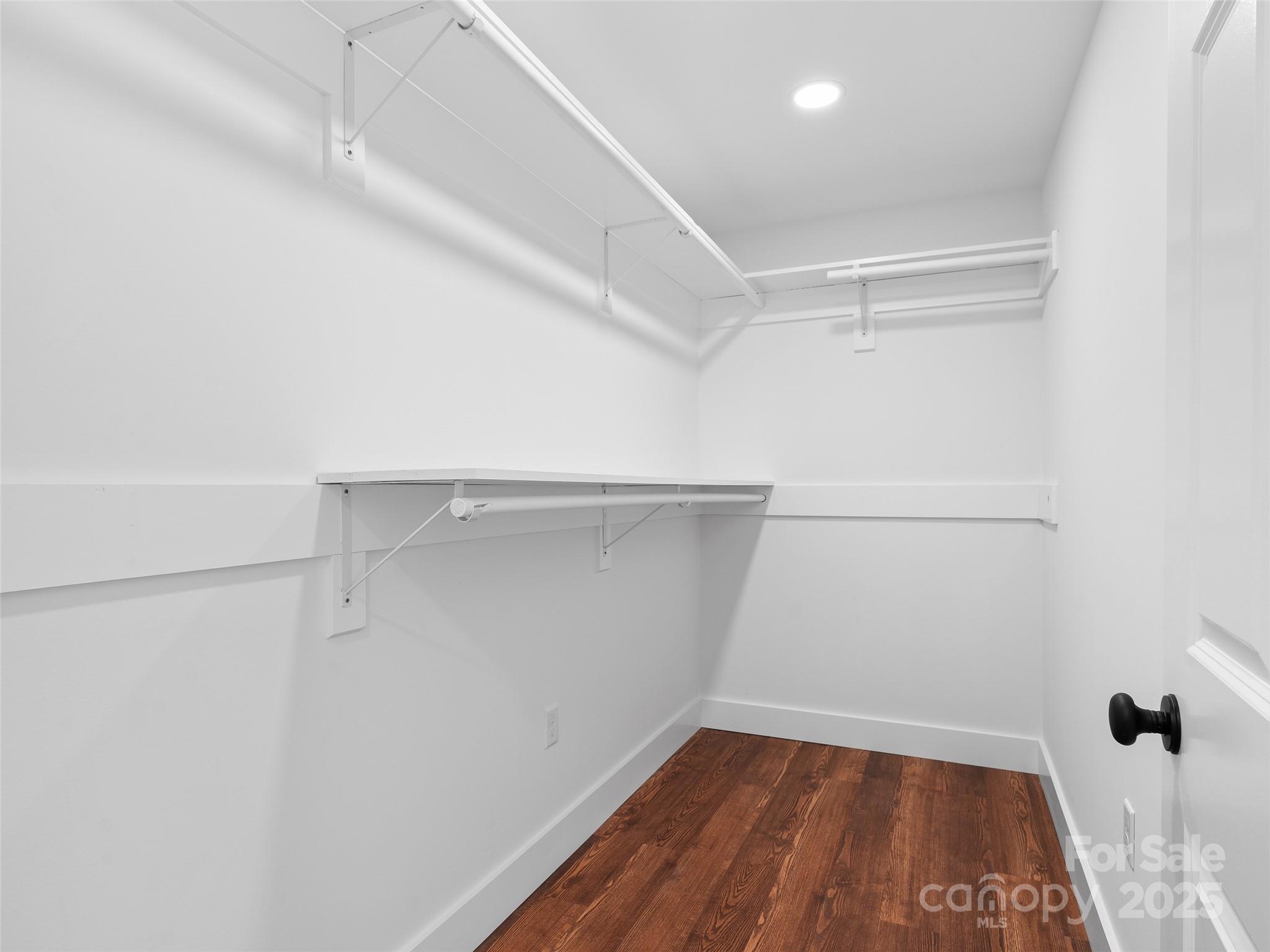 15 Riemar Lane Property Photo 35