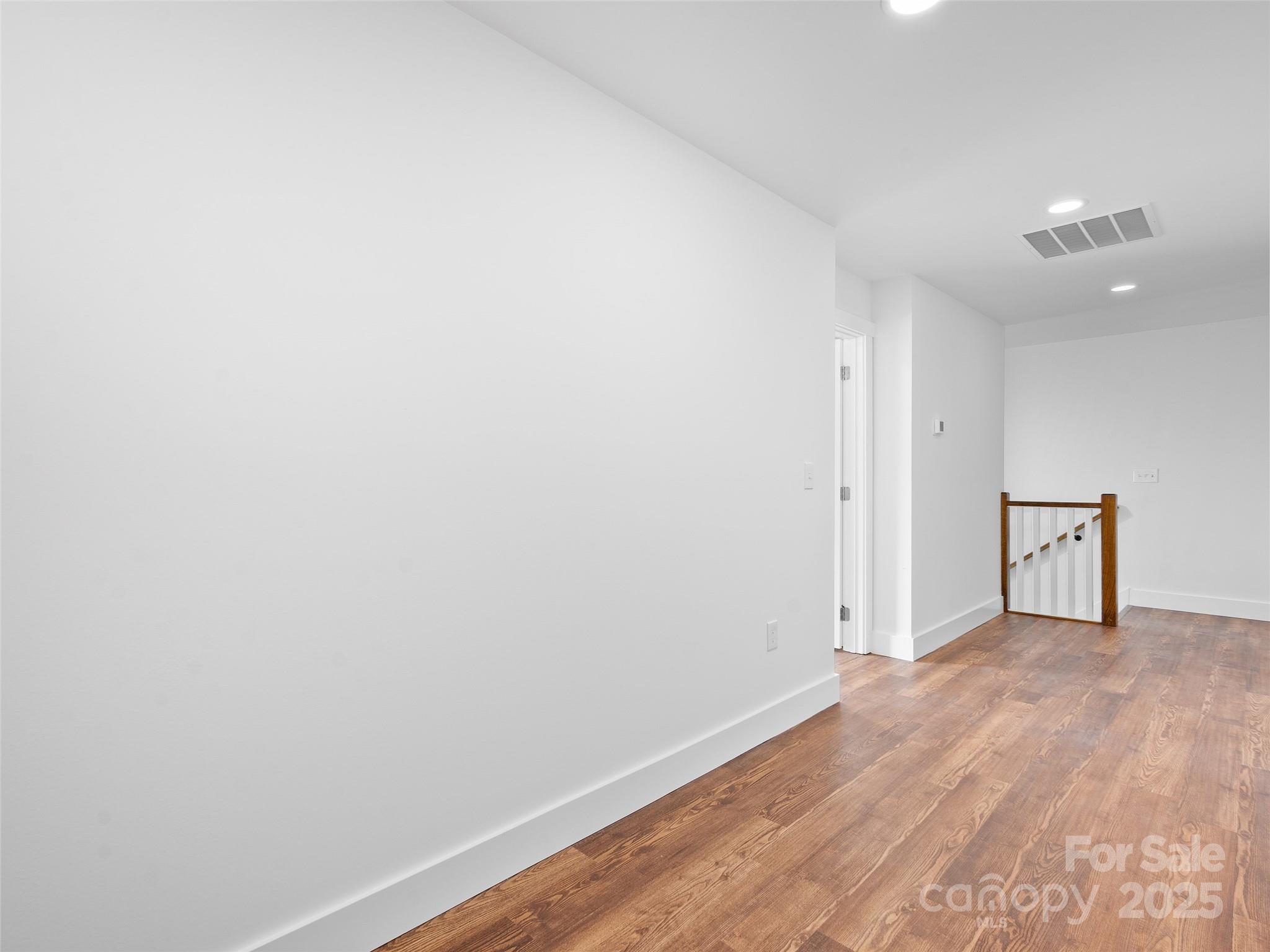 15 Riemar Lane Property Photo 36