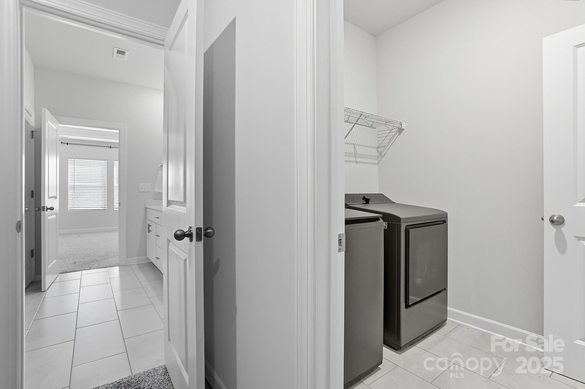 1020 Alicante Avenue Property Photo 26