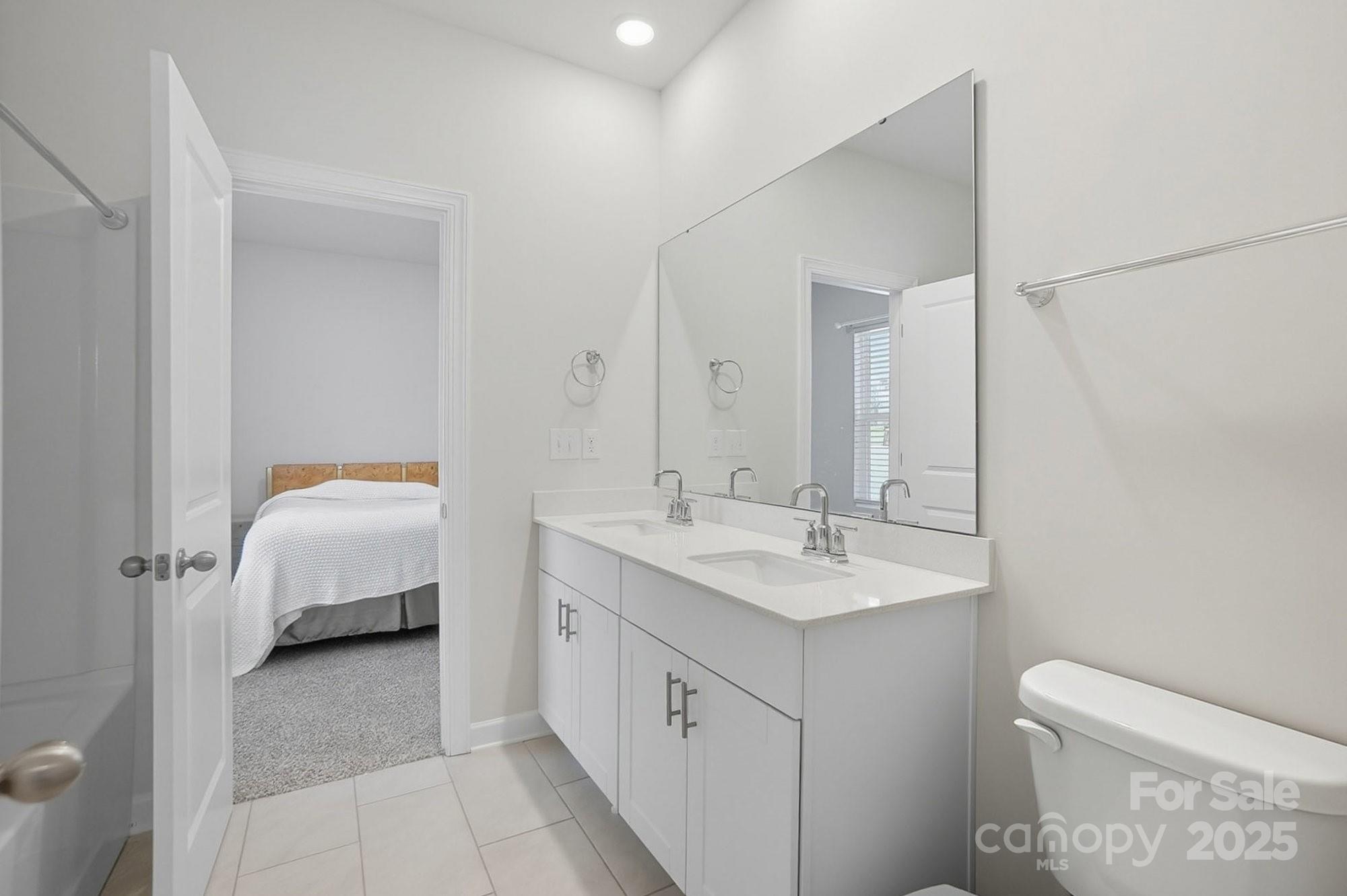 1020 Alicante Avenue Property Photo 30