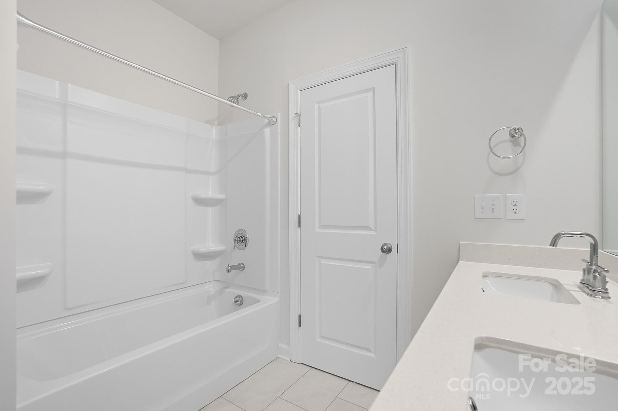 1020 Alicante Avenue Property Photo 31