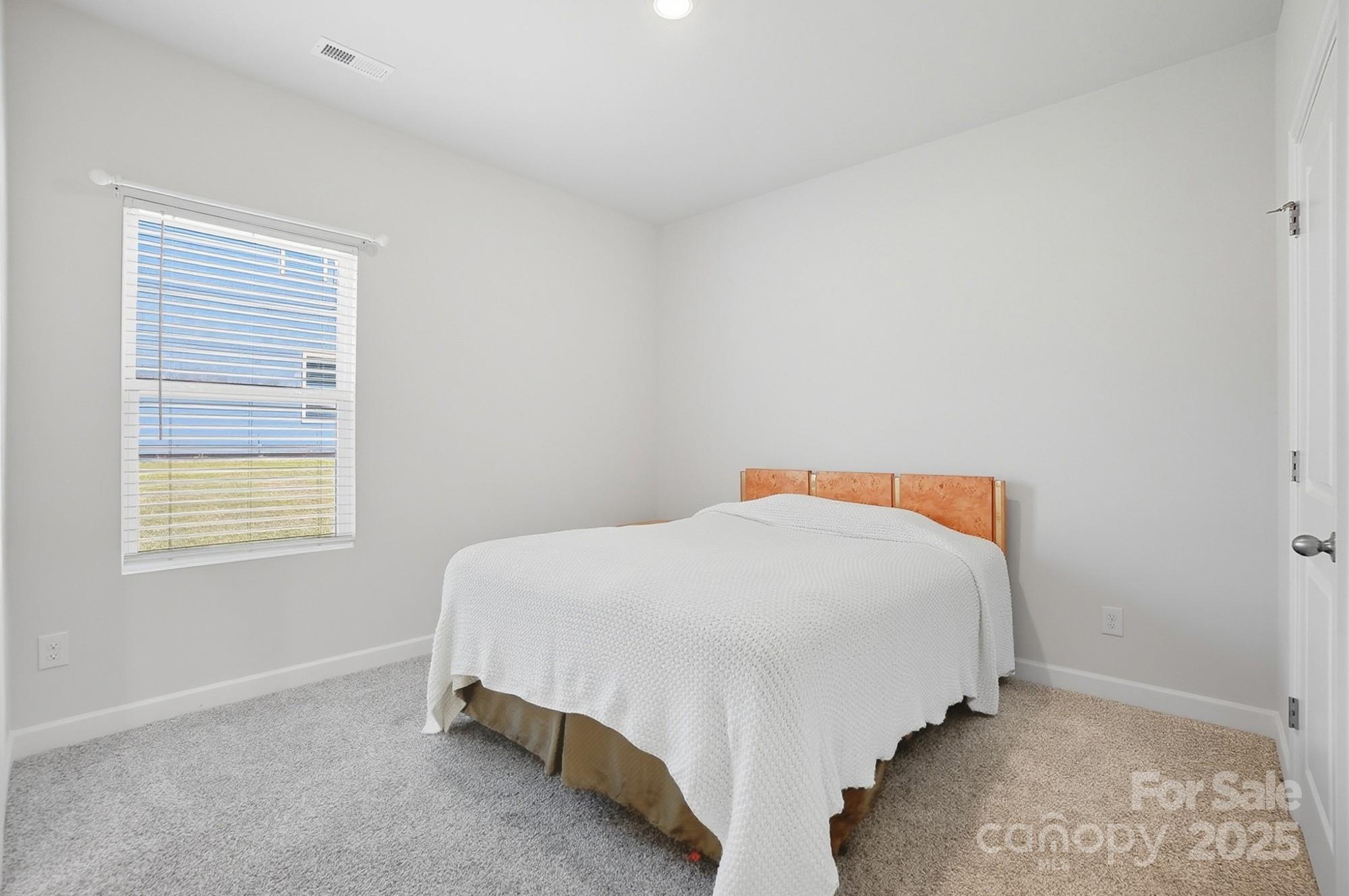 1020 Alicante Avenue Property Photo 32