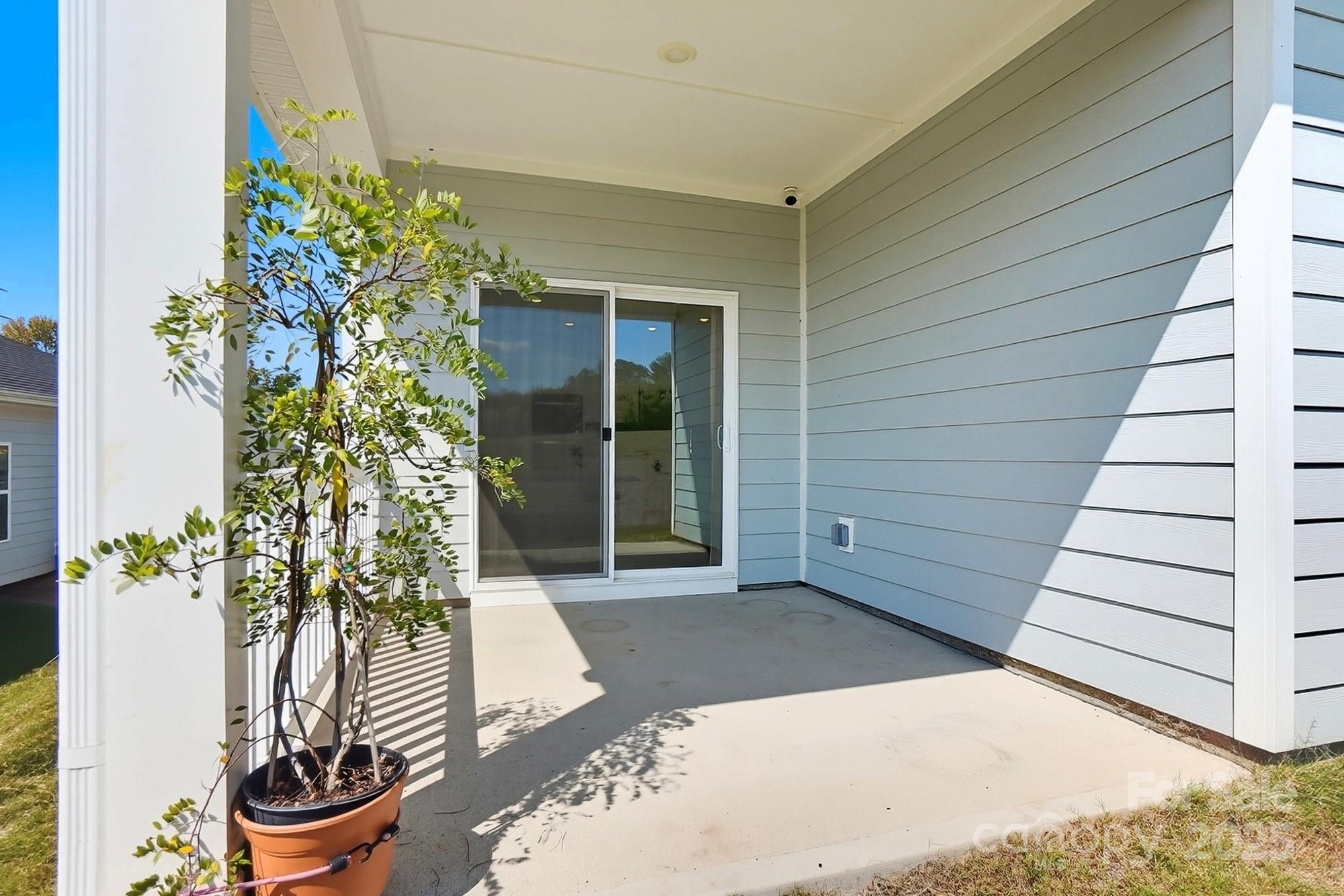 1020 Alicante Avenue Property Photo 40