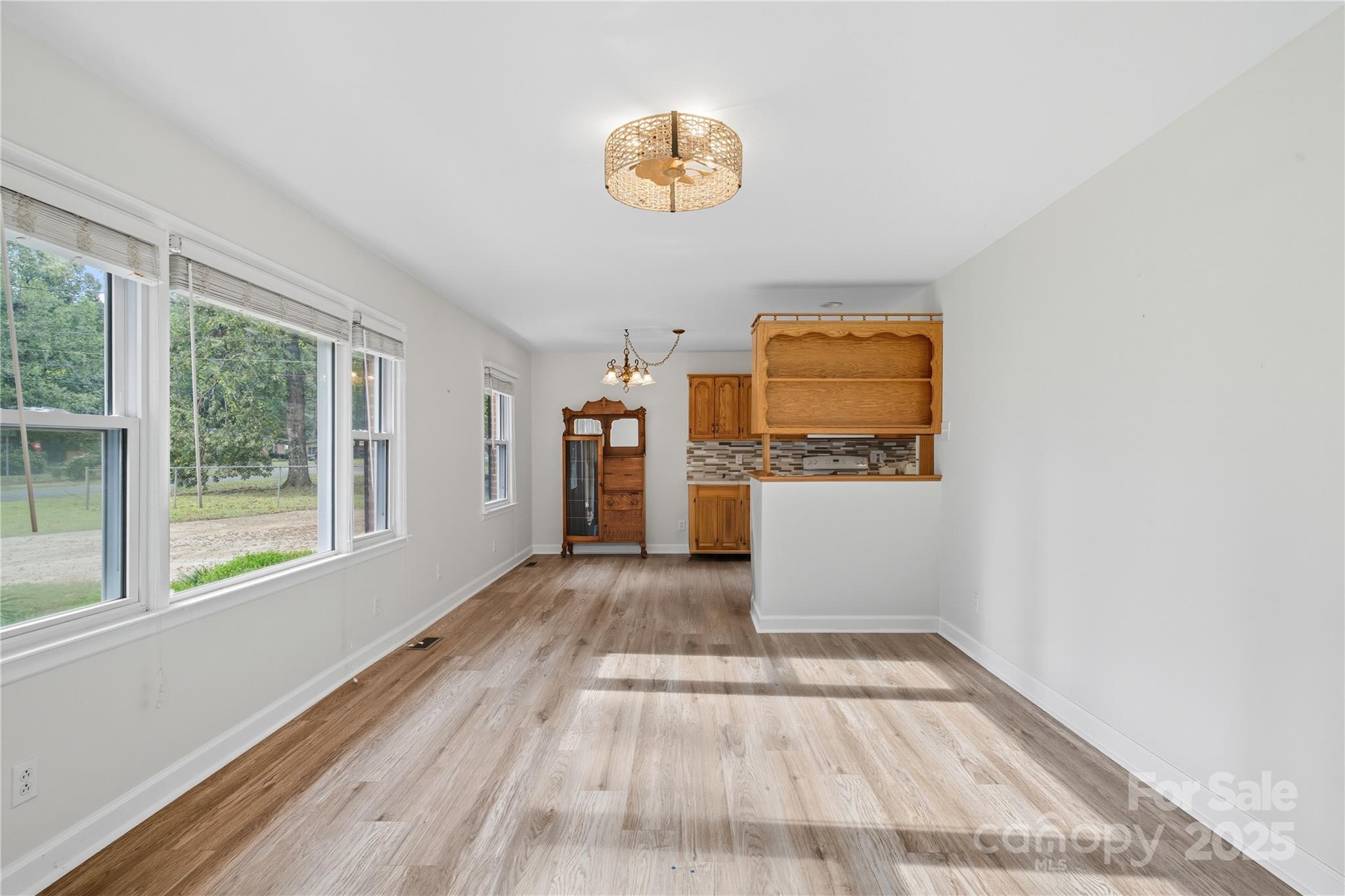 2101 Shady Lane Property Photo 14