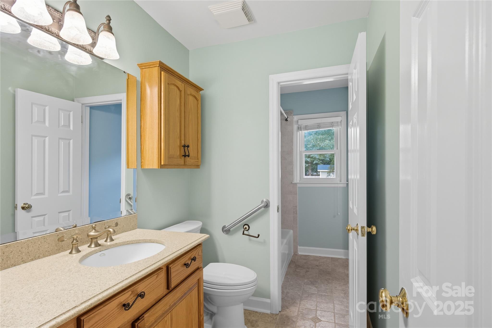 2101 Shady Lane Property Photo 24