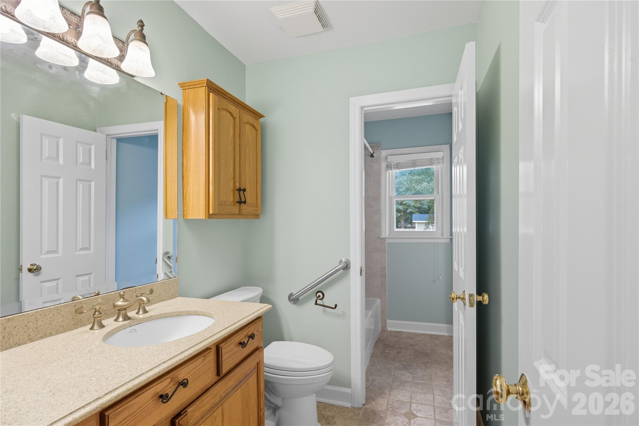 2101 Shady Lane Property Photo 24