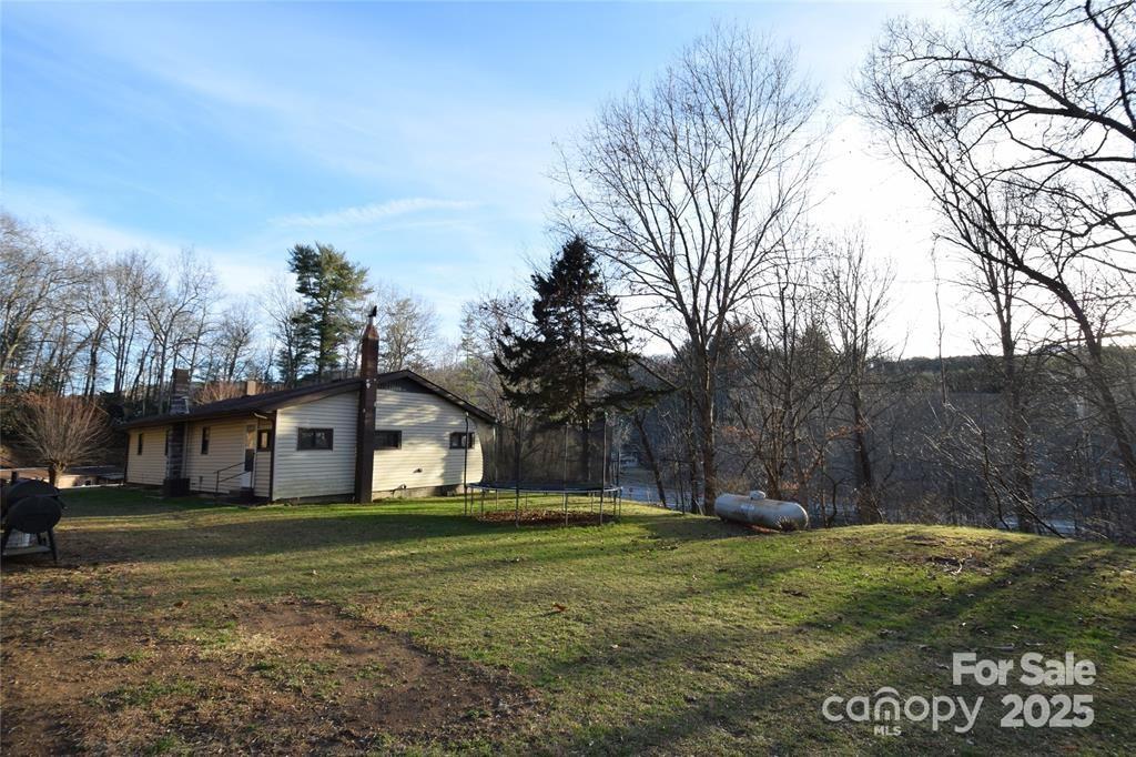 433 Deneen Road Property Photo 1