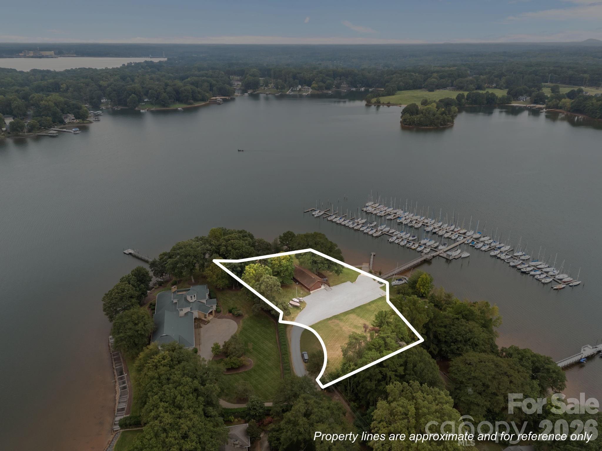 1887 Yacht Club Drive Property Photo 2