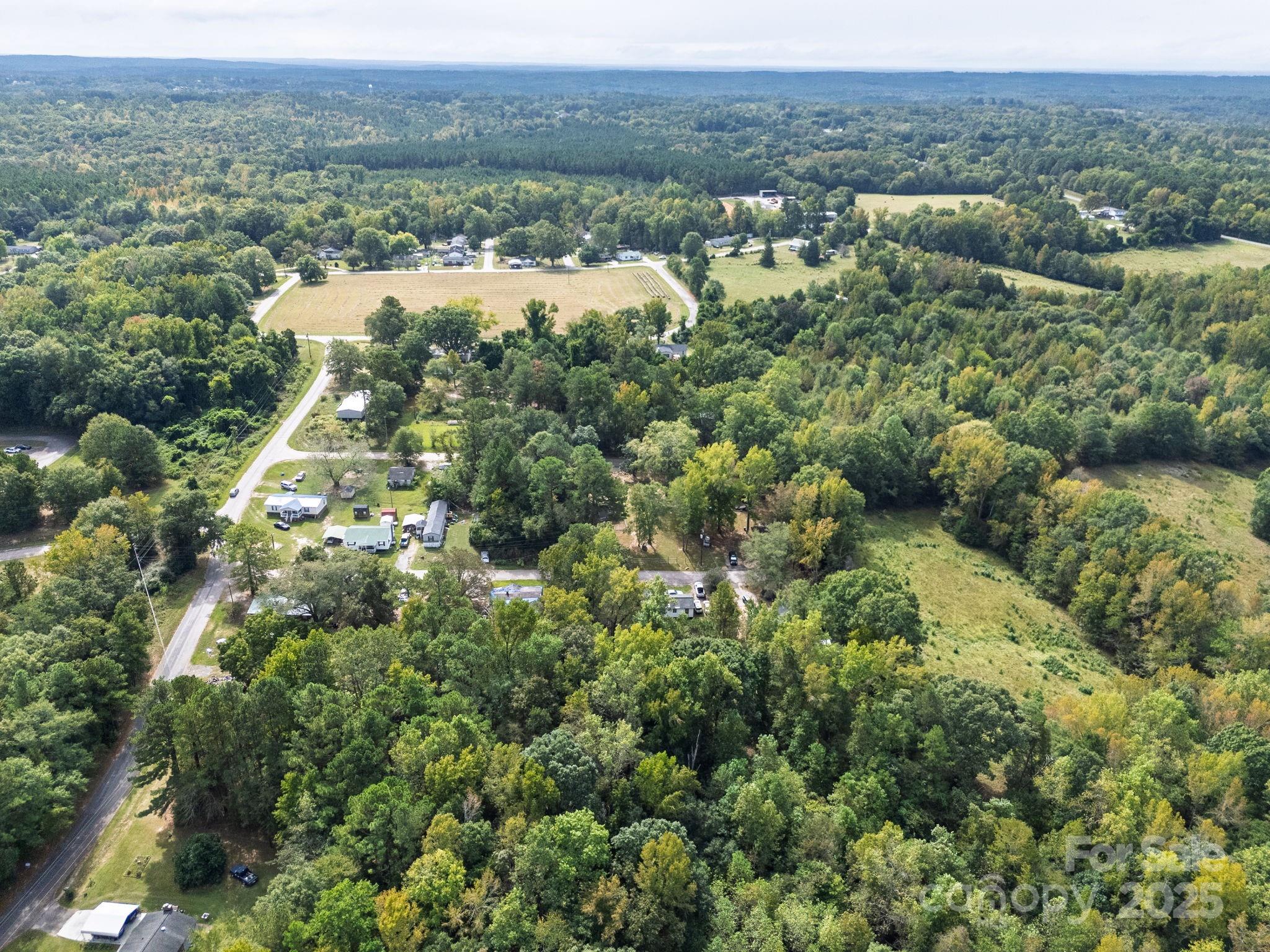 2218 Peachtree Avenue Property Photo 4