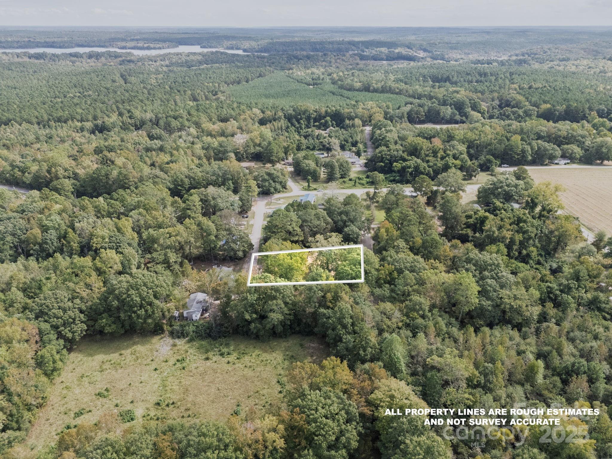 2218 Peachtree Avenue Property Photo 6