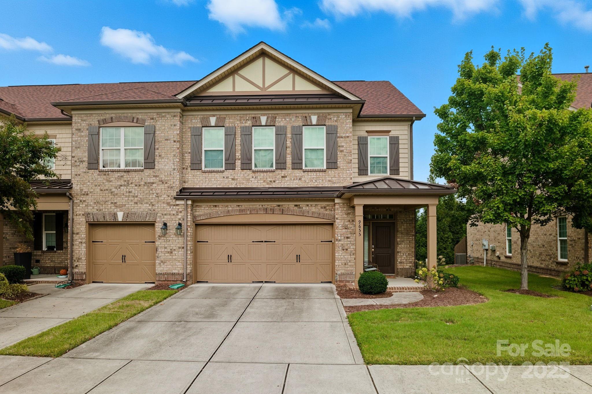 9655 Camberley Avenue Property Photo 1