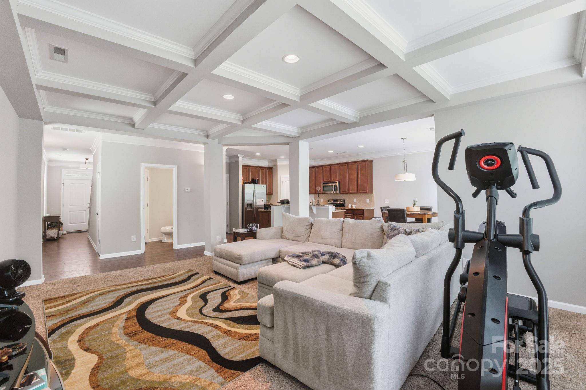 9655 Camberley Avenue Property Photo 8