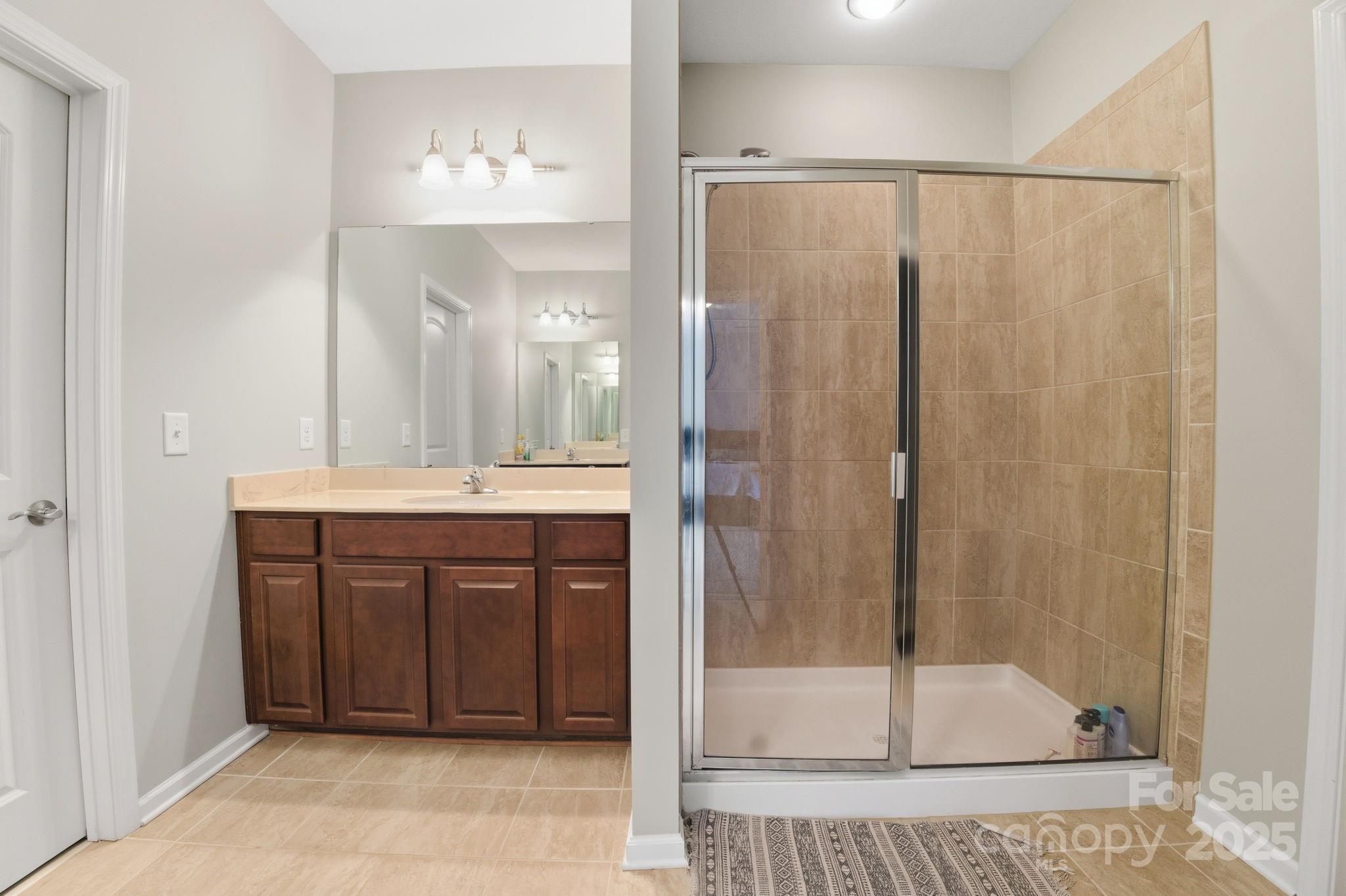 9655 Camberley Avenue Property Photo 13