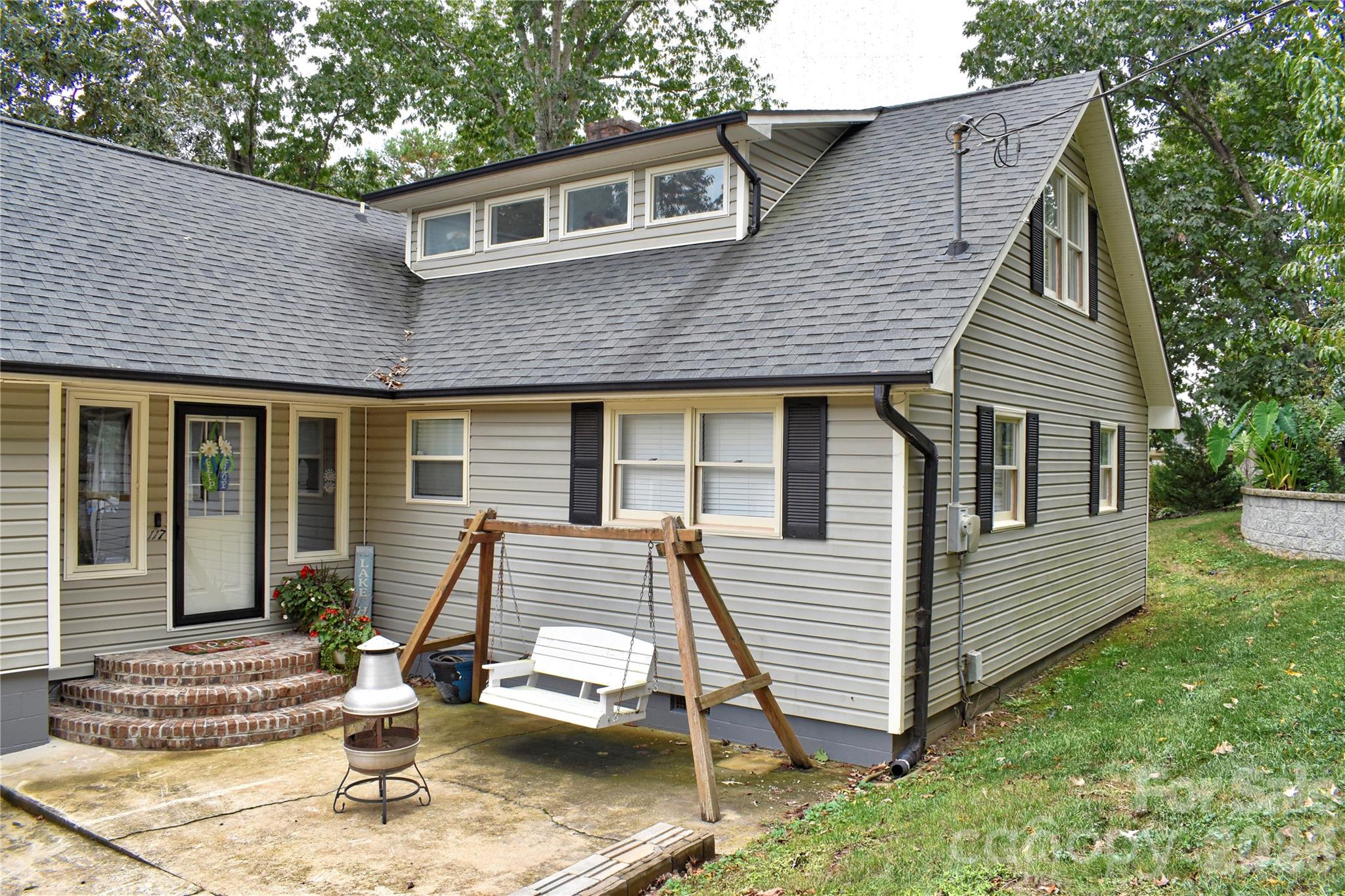 117 Sunrise Point Property Photo 6