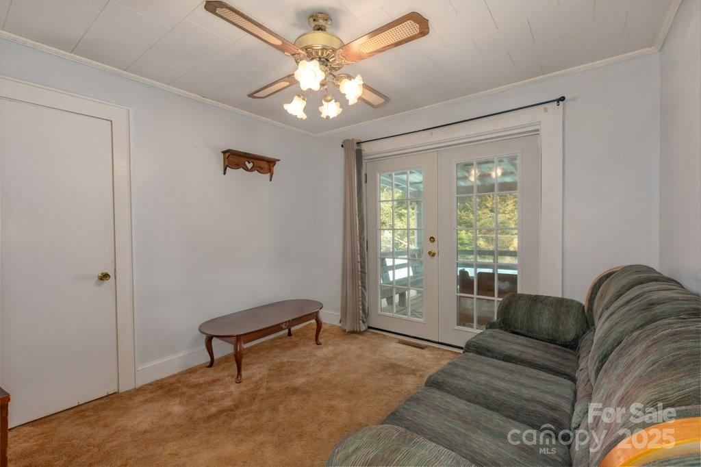 489 Ned Mcgimsey Road Property Photo 9