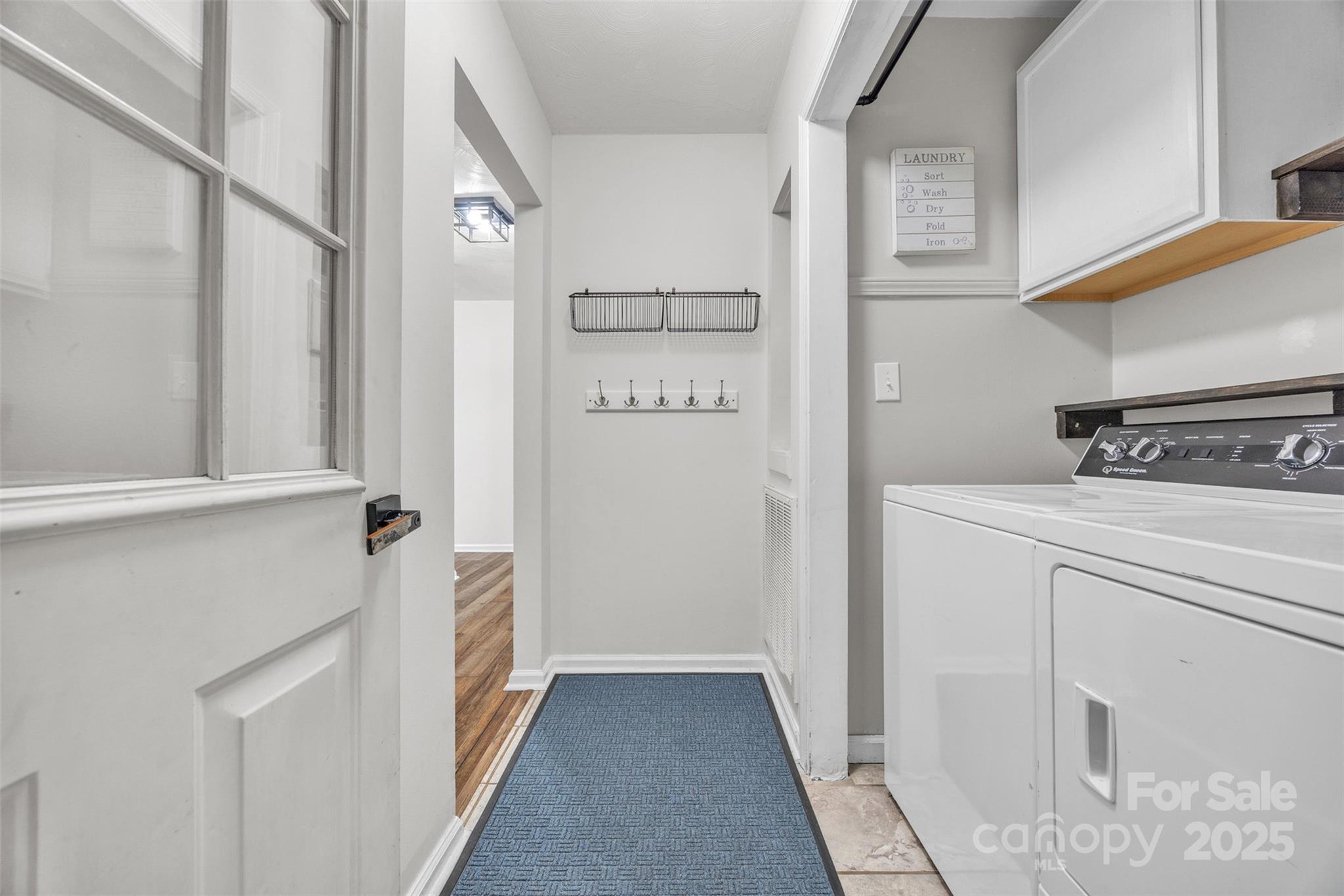 86 Sharon Valley Drive Property Photo 18