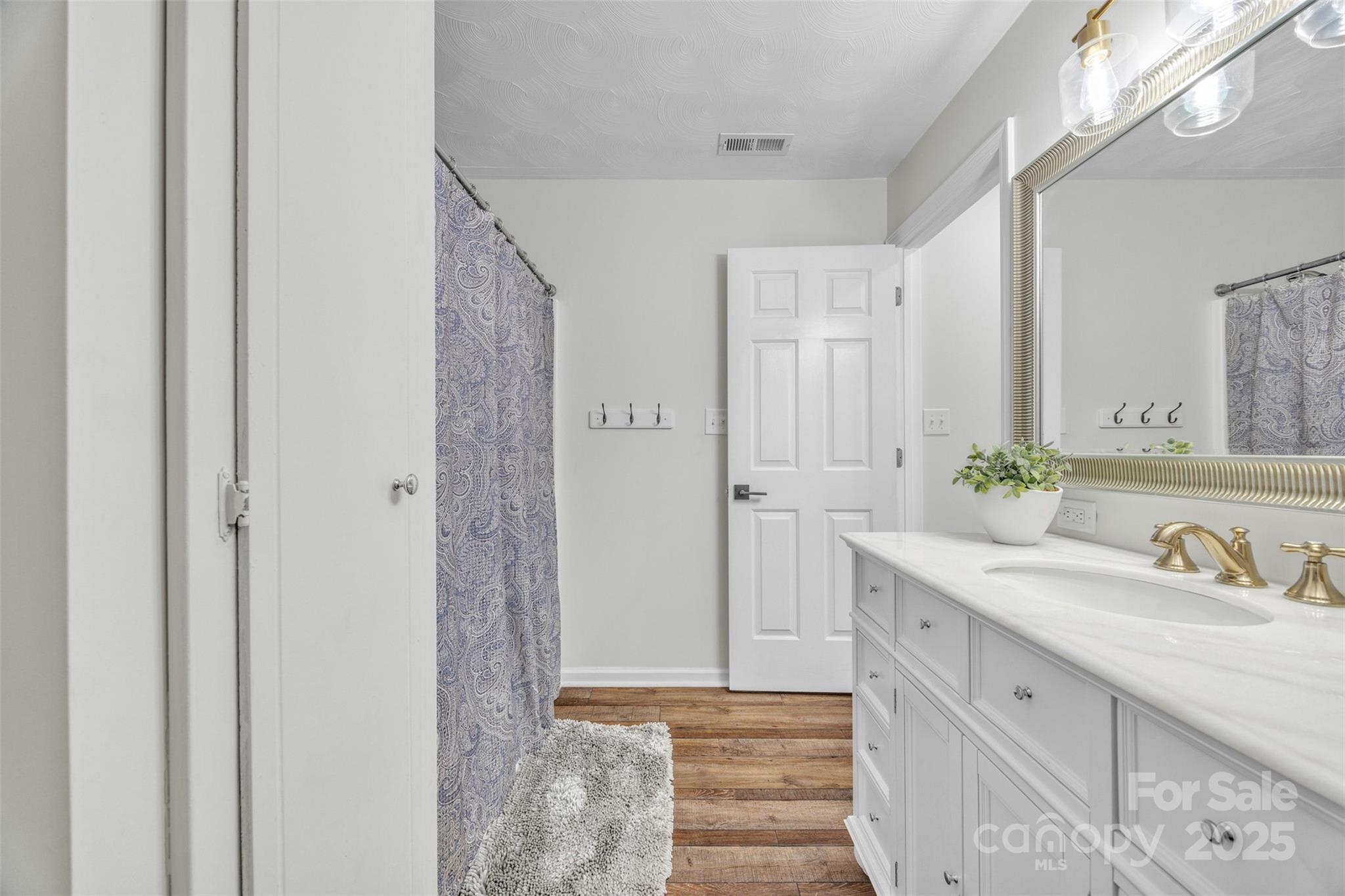 86 Sharon Valley Drive Property Photo 33