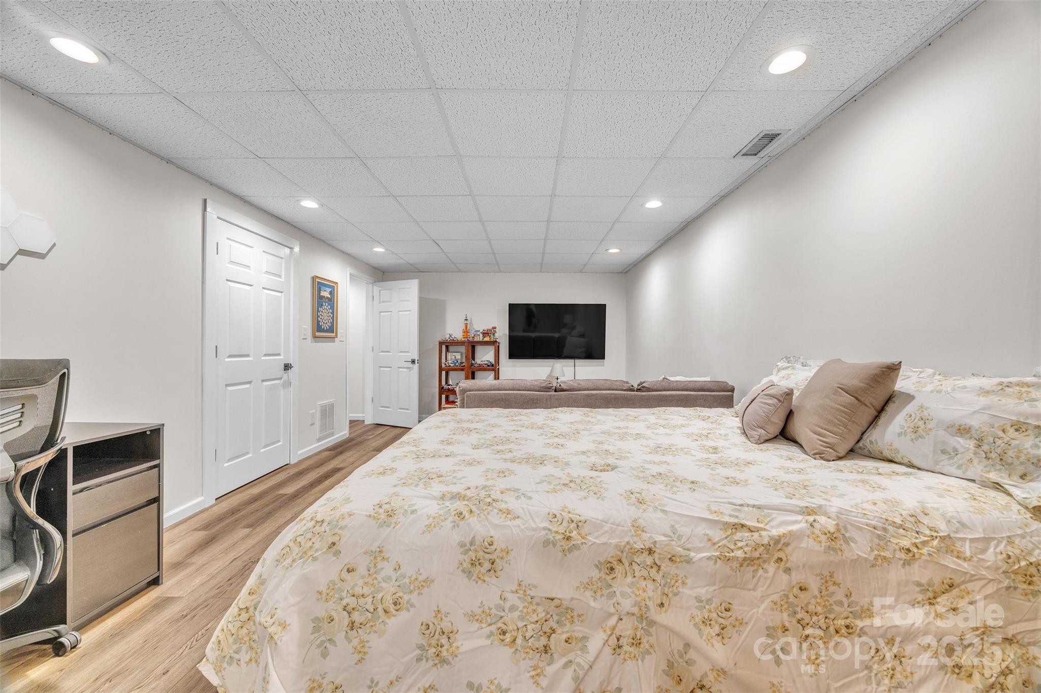 86 Sharon Valley Drive Property Photo 36