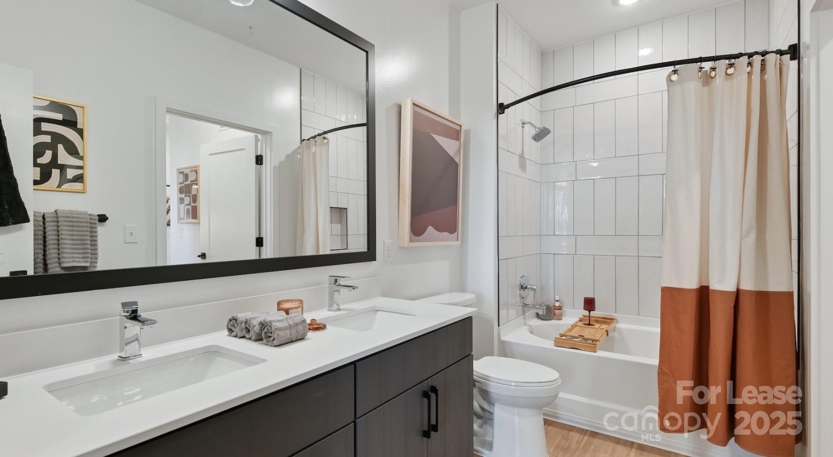 1007 S Mint Street B1 Property Photo 34