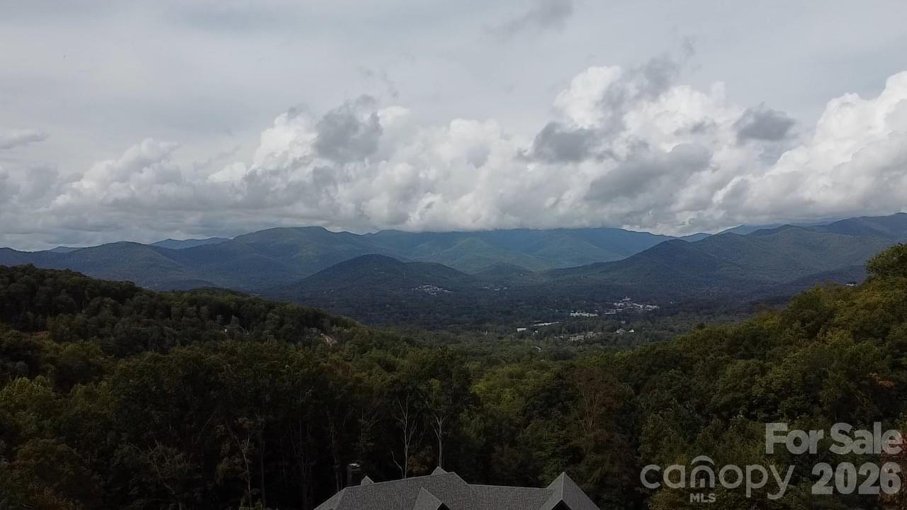 97 Settings Boulevard Property Photo 2